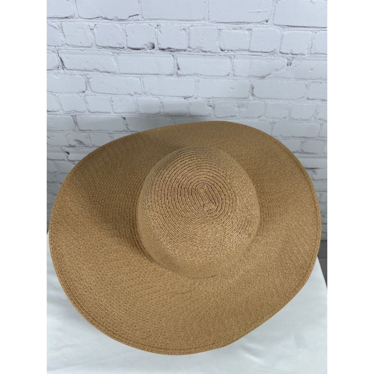 Kate Landry Women's Woven Bendable Wide Brim Tan Straw Sun Hat One Size