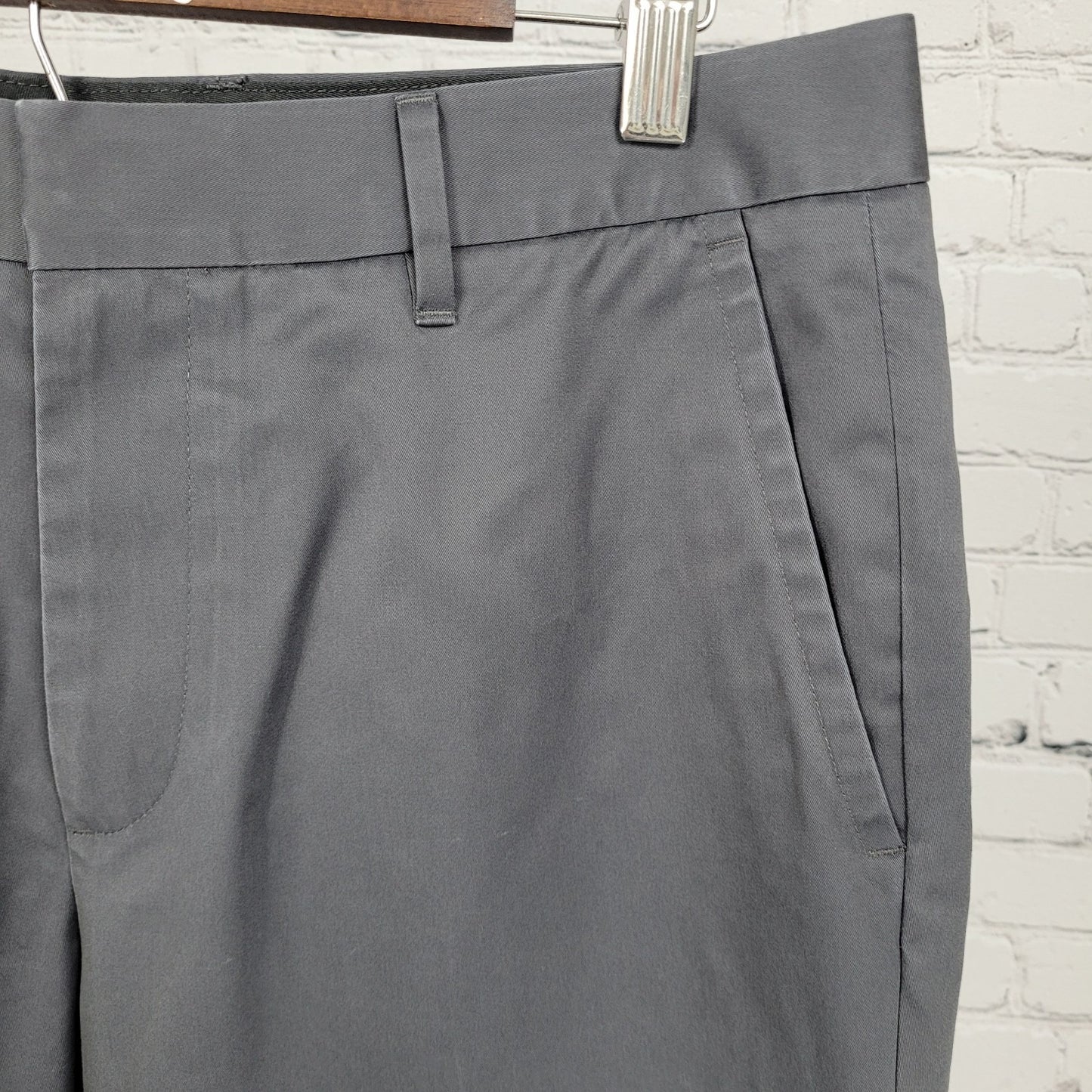 Bonobos Grey 100% Cotton Friday Slim Fit Chino Pants Size 32/32