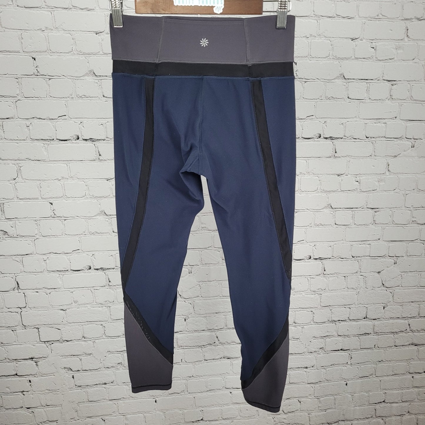 Athleta Blue Mesh Vented Athleisure Yoga Pants Leggings Size Small S (26x25)