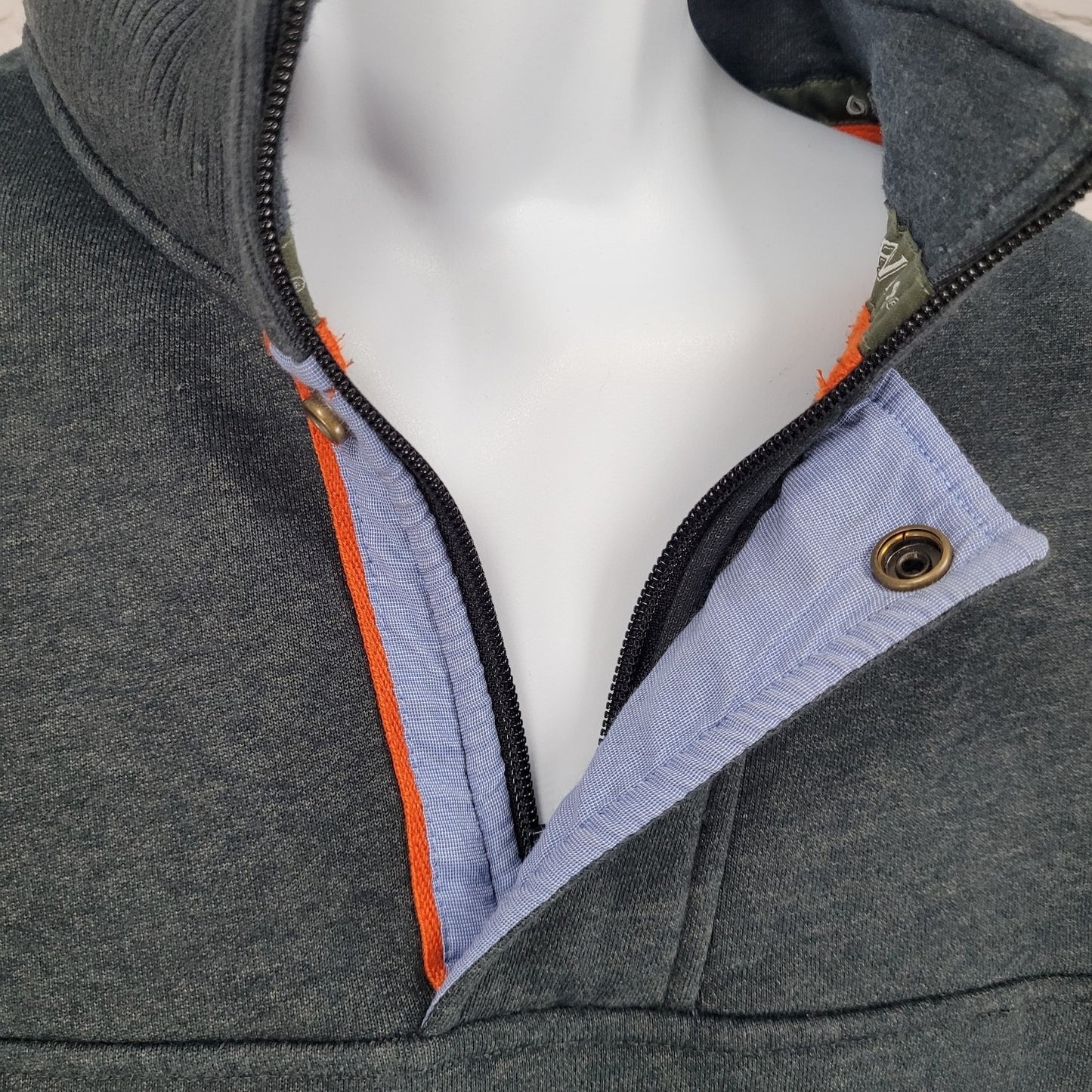 Orvis Grey 1/4 Zip Snap Mock Neck Fleece Lined Pullover Sweatshirt Size Large L