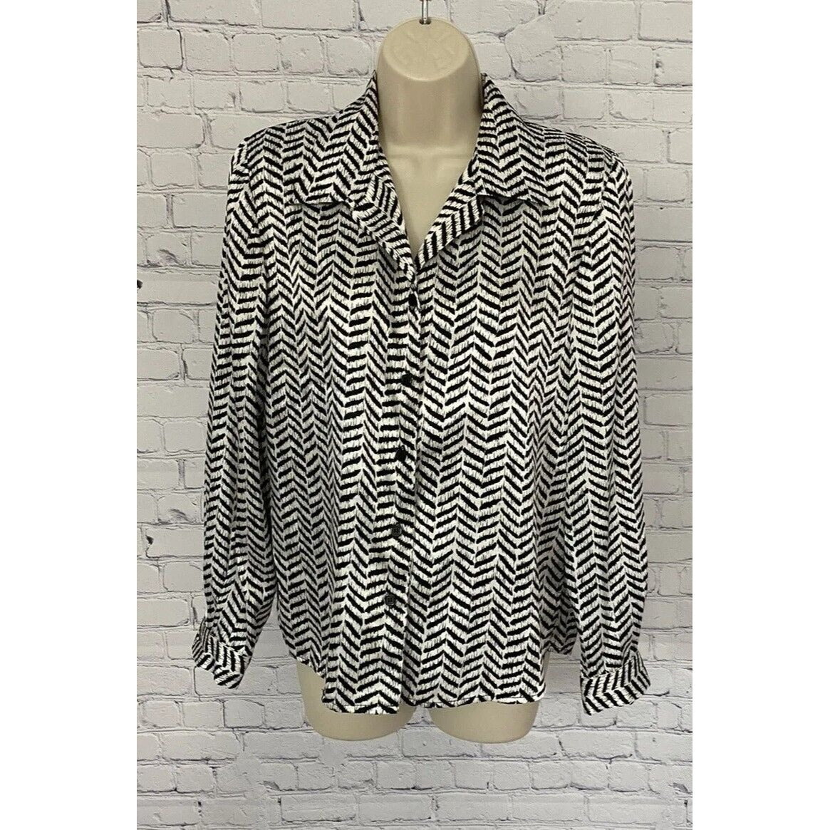 Joan Leslie Petite Zebra Pattern Long Sleeve Shoulder Padded Blouse 10P