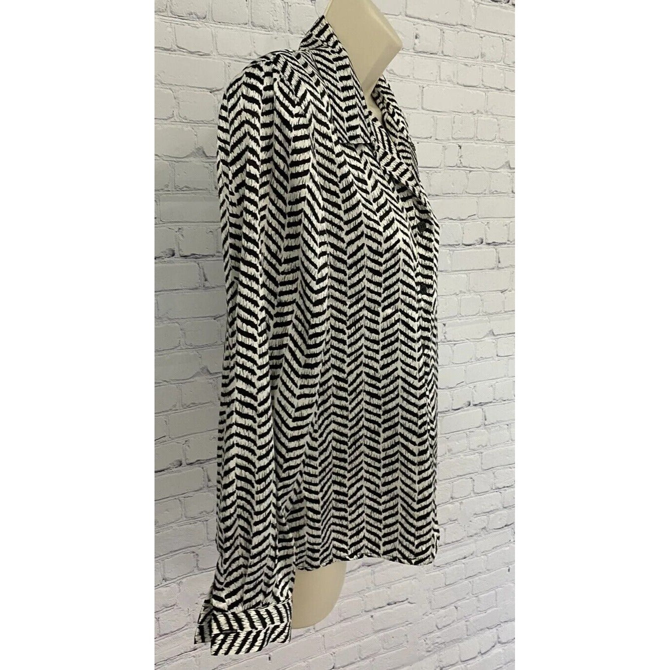 Joan Leslie Petite Zebra Pattern Long Sleeve Shoulder Padded Blouse 10P