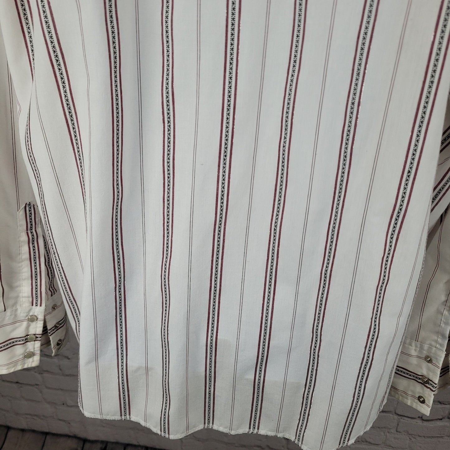 VTG Wrangler White Striped Western Pearl Snap Long Sleeve Lightweight Shirt XL