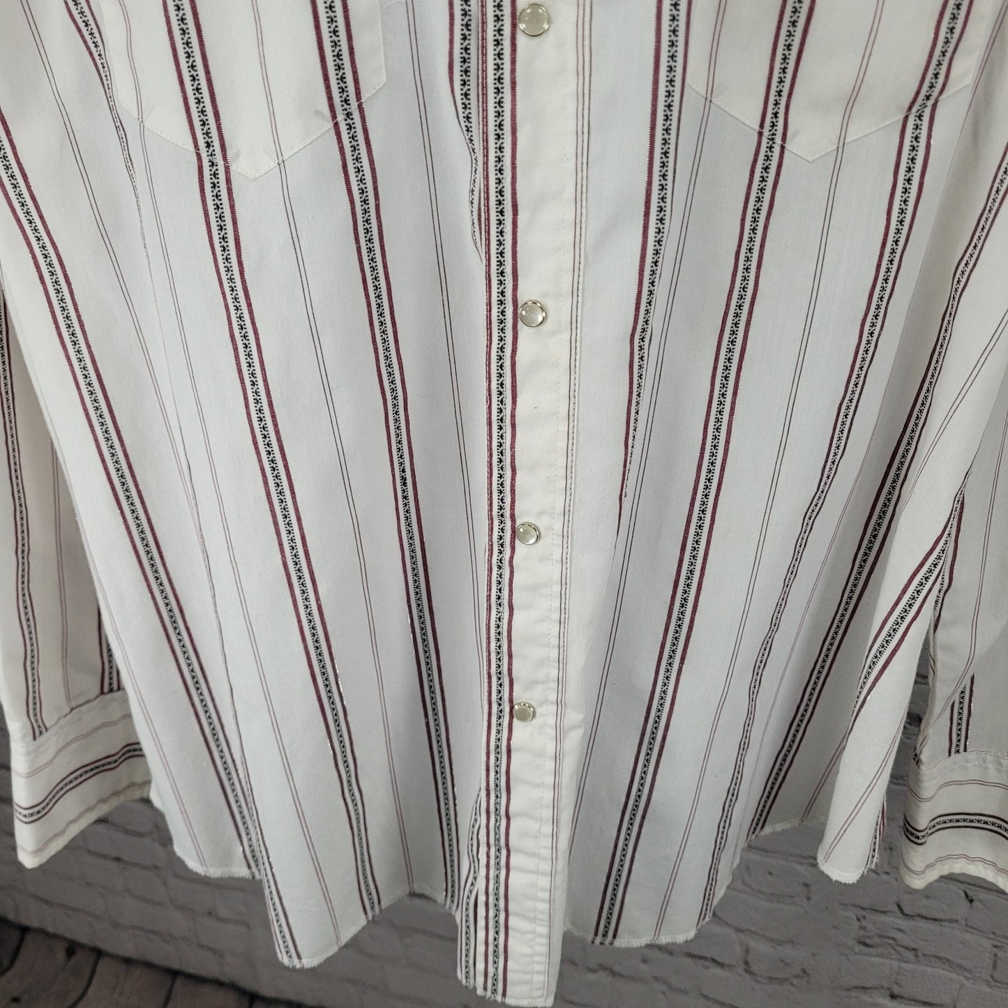 VTG Wrangler White Striped Western Pearl Snap Long Sleeve Lightweight Shirt XL