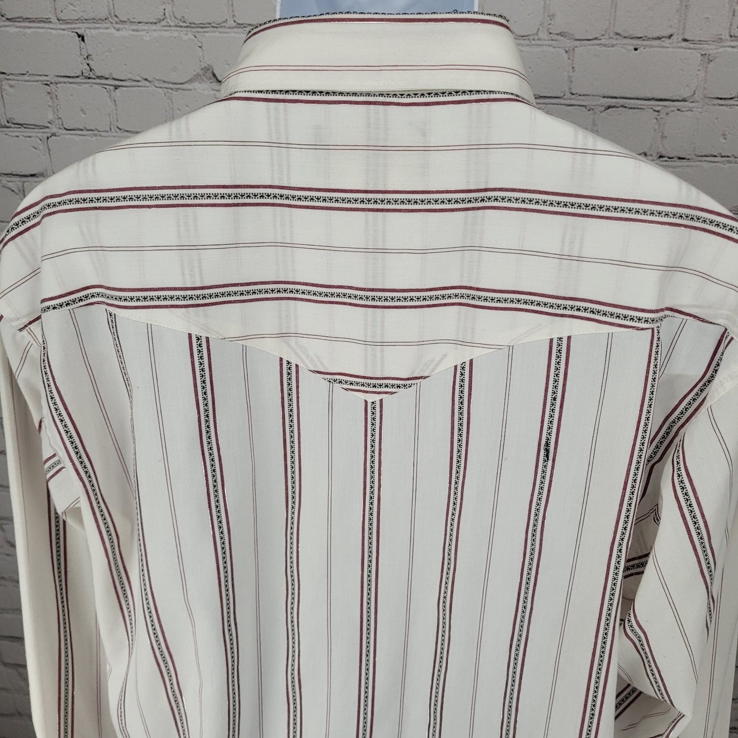 VTG Wrangler White Striped Western Pearl Snap Long Sleeve Lightweight Shirt XL