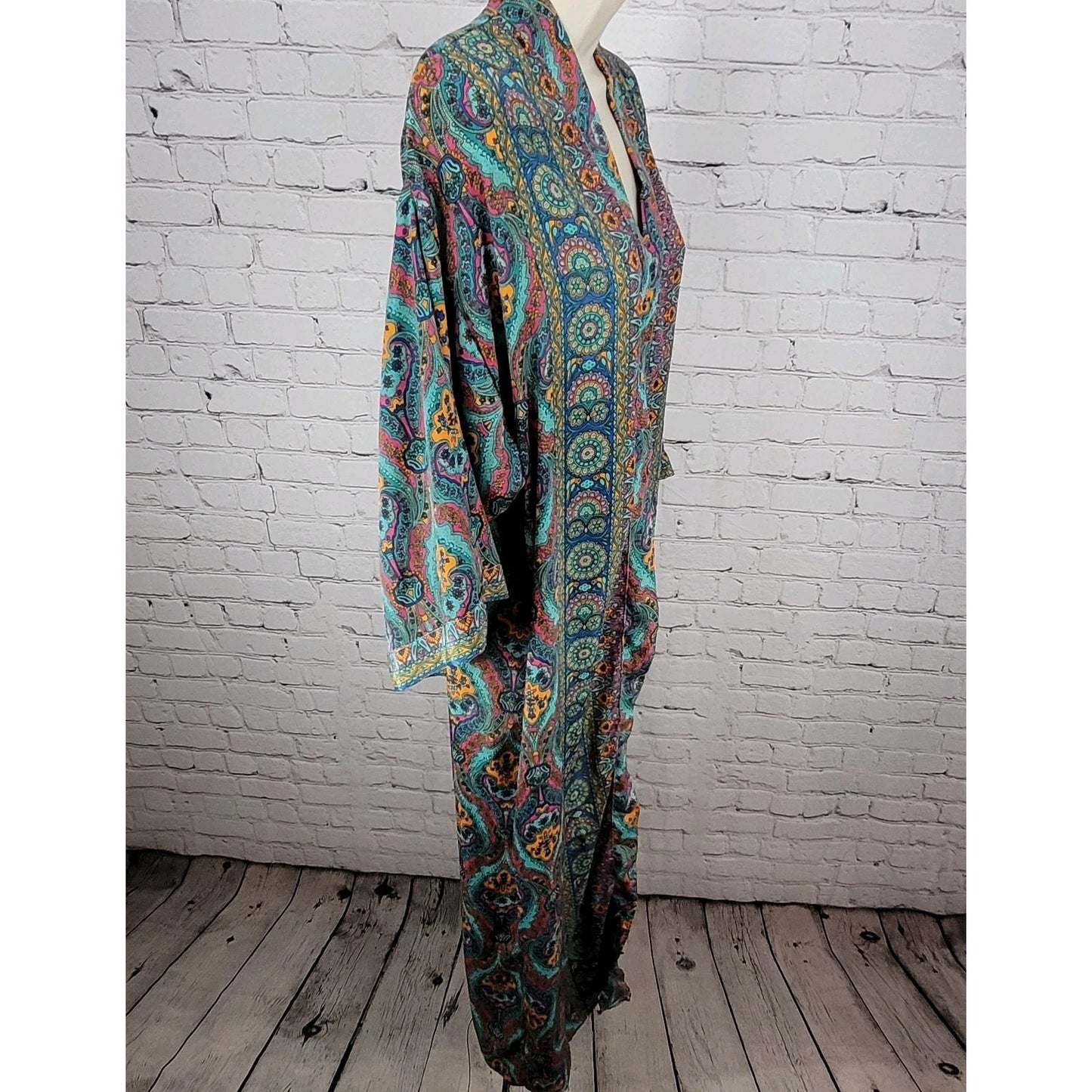 NWT LARA Ethnics Multicolor Floral Saska Oyster Blue Long Kimono Robe Size TU