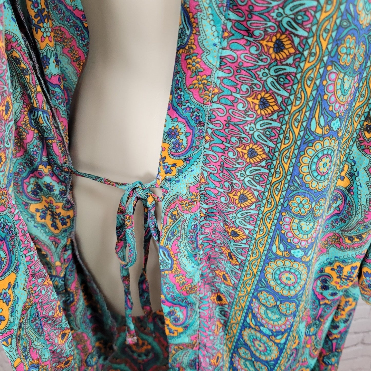 NWT LARA Ethnics Multicolor Floral Saska Oyster Blue Long Kimono Robe Size TU