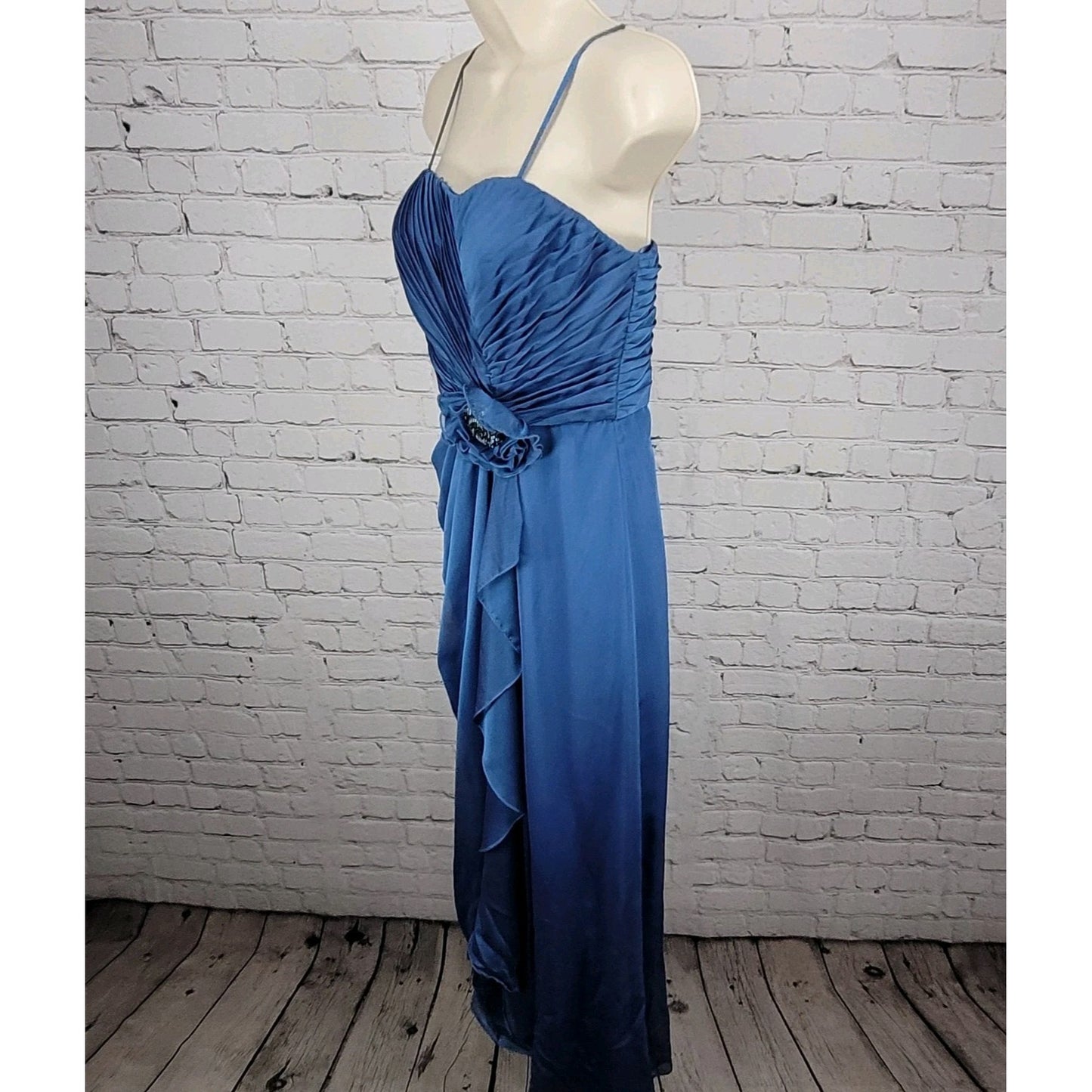 Adrianna Papell Ocassions Blue Purple Sheen Chiffon Heart Broach Dress Size 4