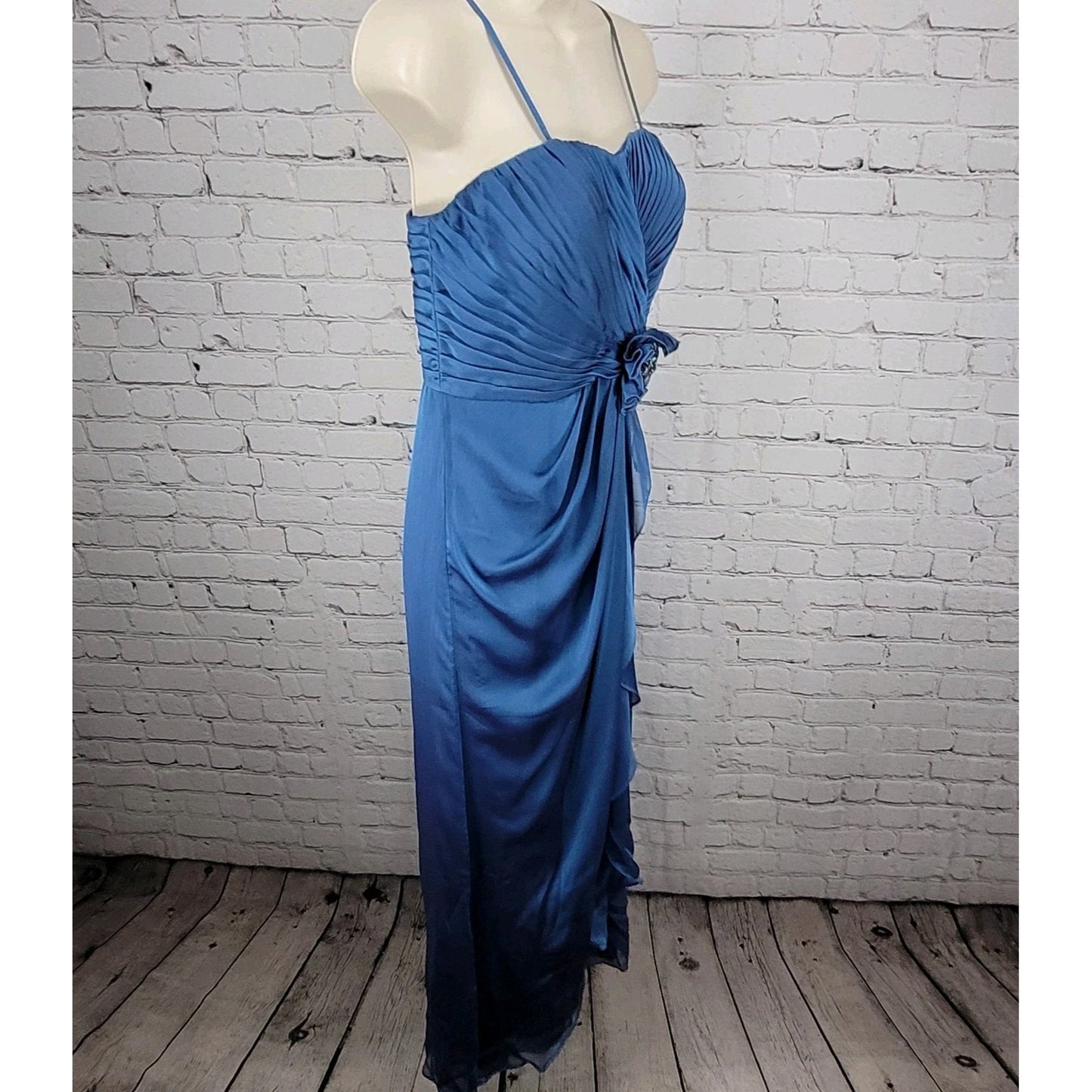 Adrianna Papell Ocassions Blue Purple Sheen Chiffon Heart Broach Dress Size 4