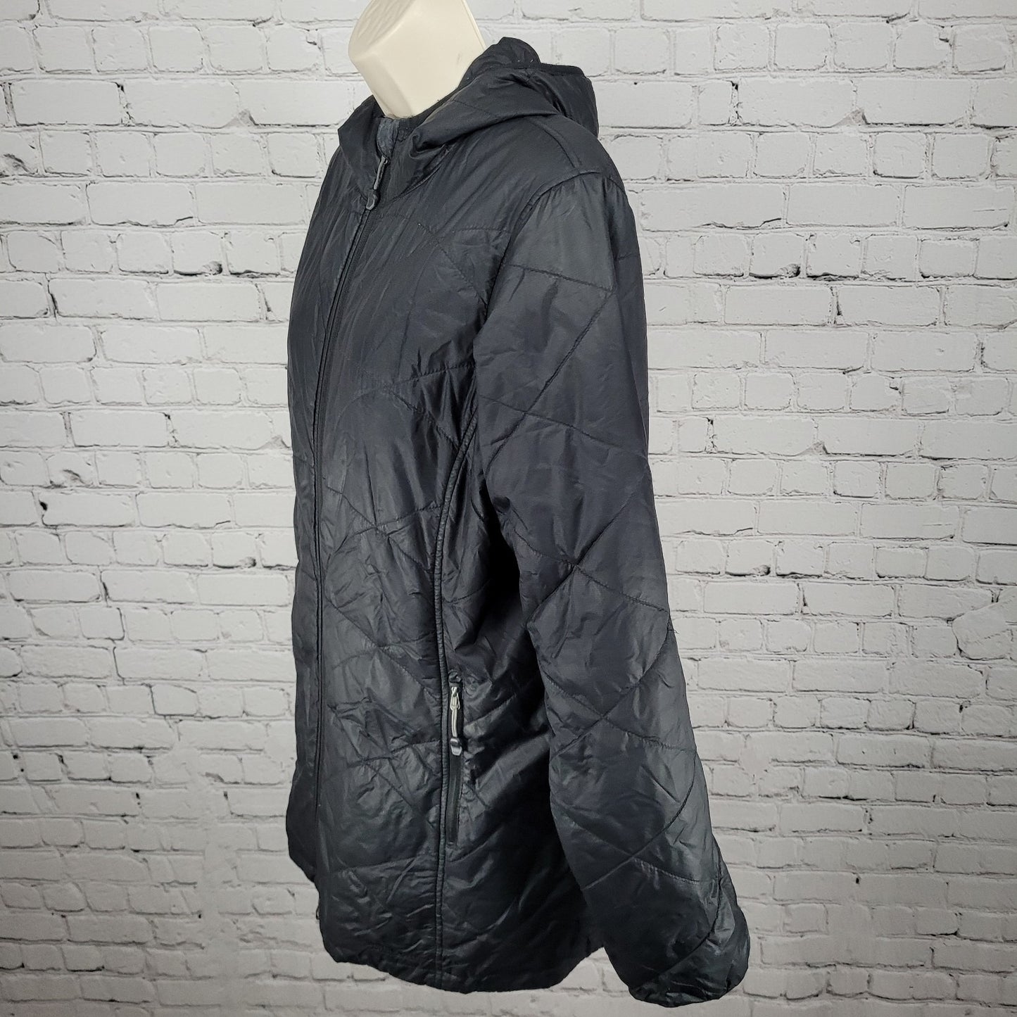 L.L. Bean Black Primaloft Packable Lightweight Insulated Hooded Zip Jacket Large