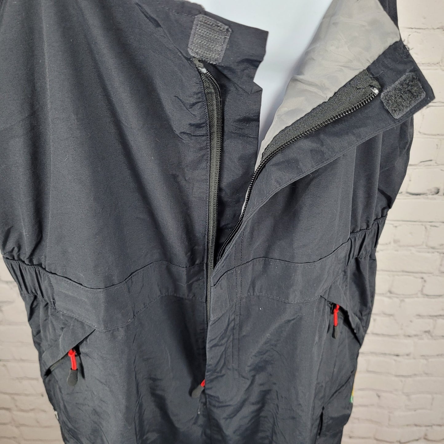 Bass Pro Shops Black Bone Dry Cargo Adjustable Fishing Overalls Size Medium M