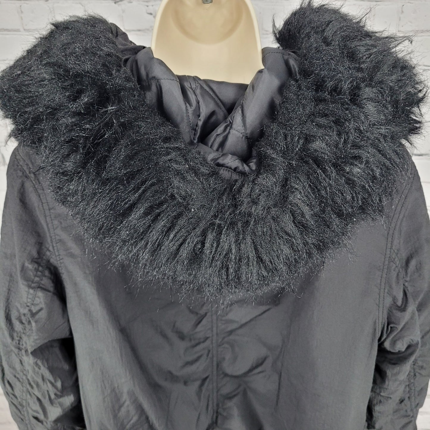 Urban Outfitters Black Hooded Removable Fur Insulated Lightweight Jacket Size XS