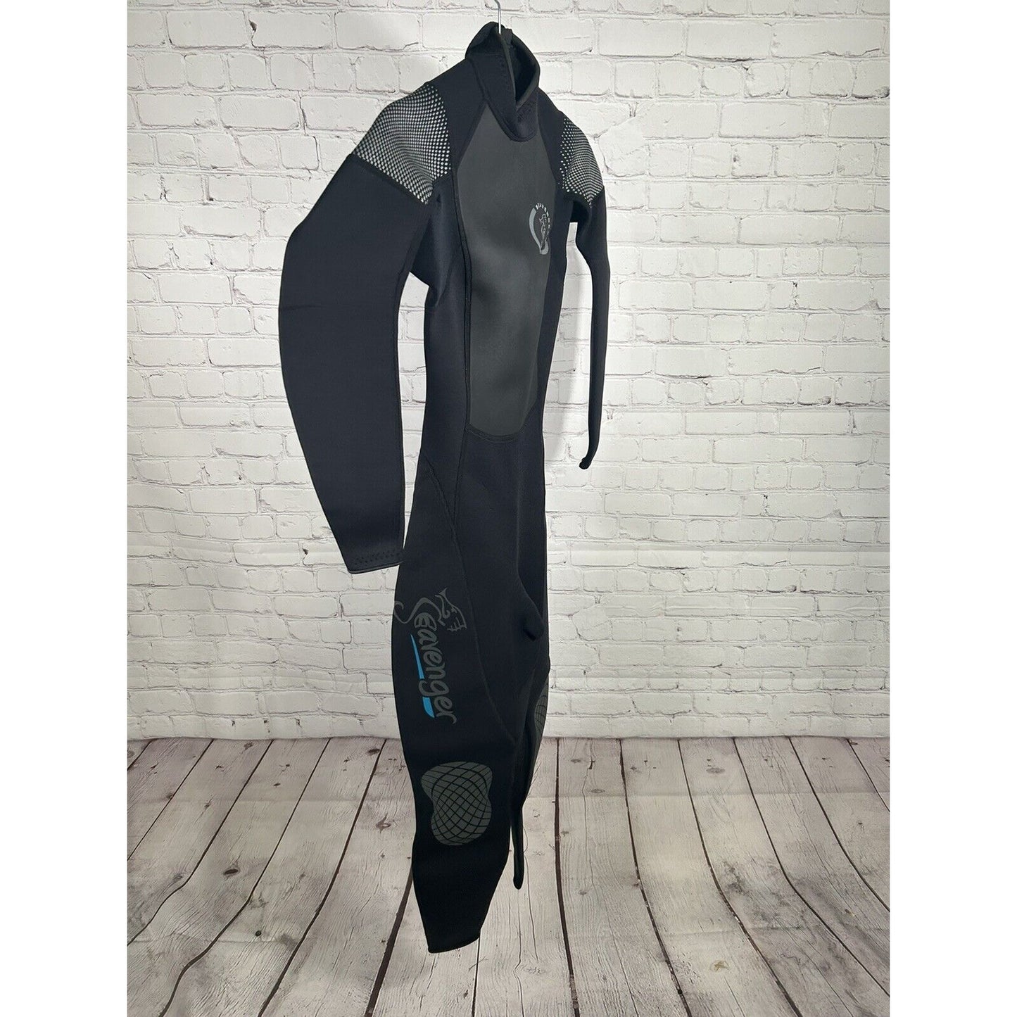 Seavenger Black 3mm Long Sleeve Classic Neoprene Women Fullsuit Wetsuit Size 3