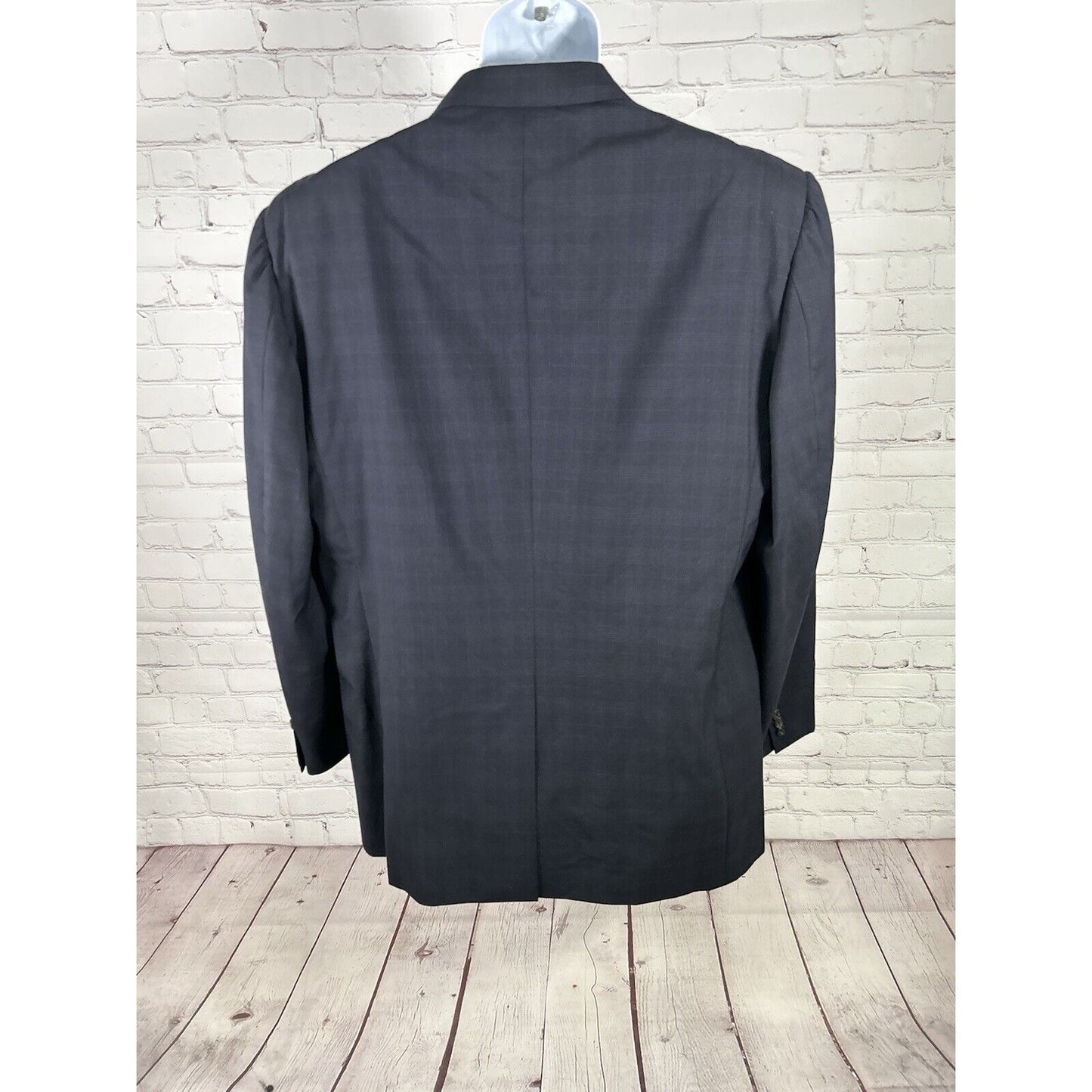 Bergdorf Goodman Navy Plaid 100% Wool Super 100’s Suit Jacket 44L Pants (37x32)
