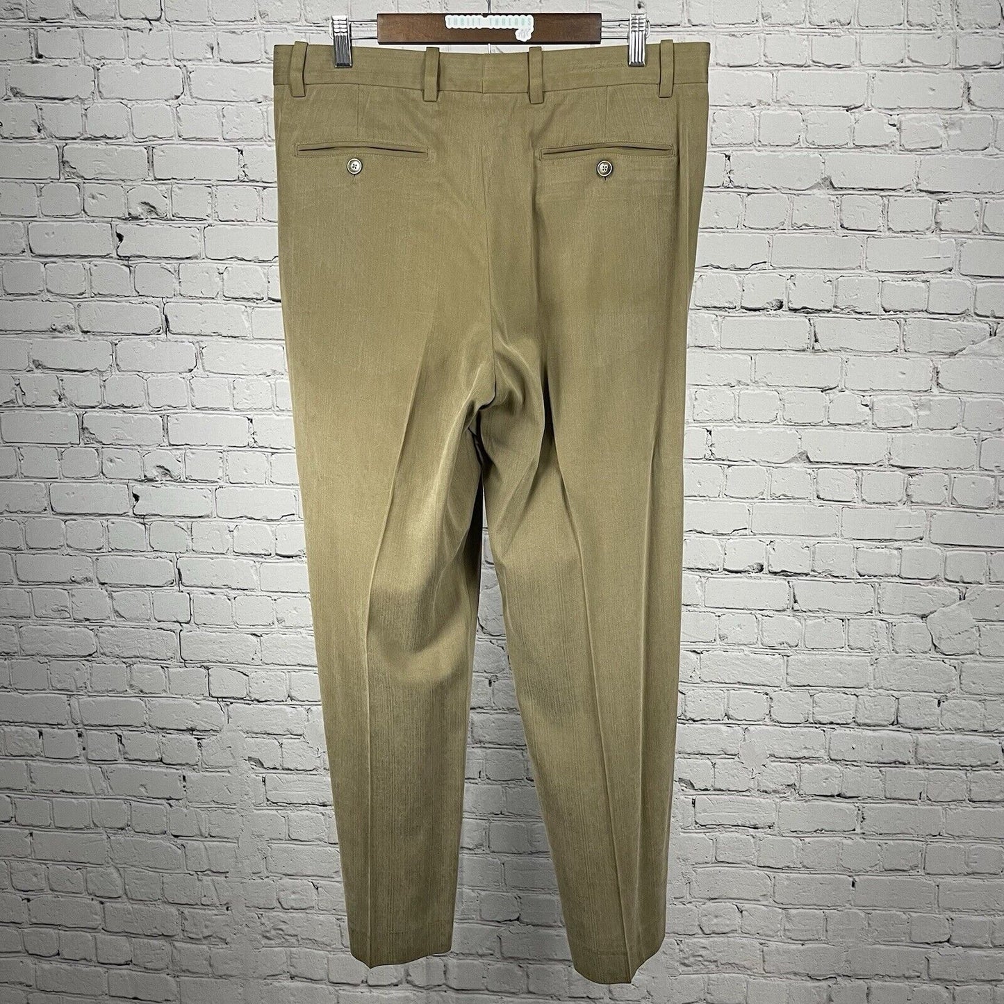 Tommy Bahama Light Brown Silk Bamboo Rayon Pleated Pants Size 35 (35x30.5)
