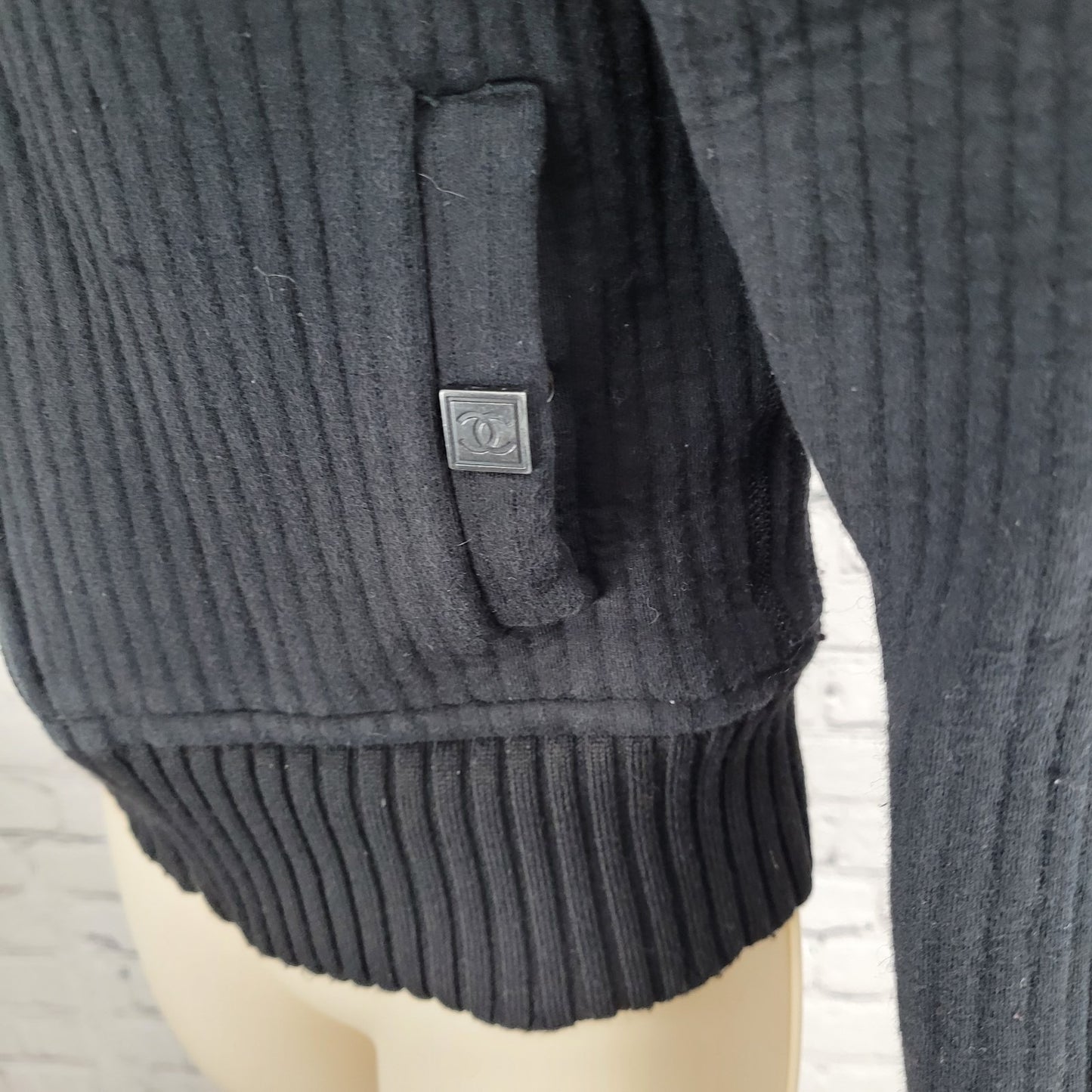 CHANEL Black Wool Blend Knit Full Zip Jacket France Made Size 36 US XS