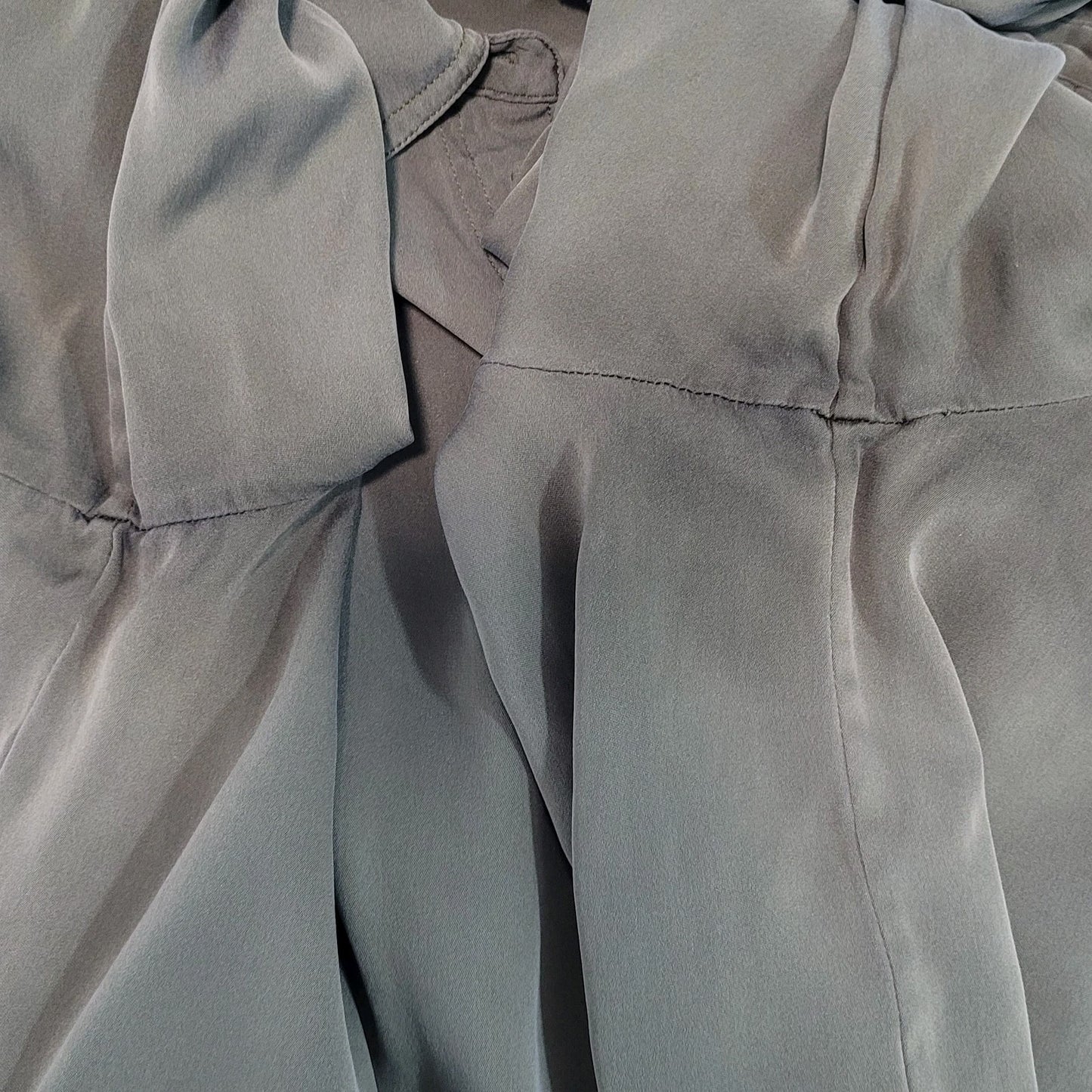 Quince Green Silk Stretch Button Up Long Sleeve Top Shirt Size Small S