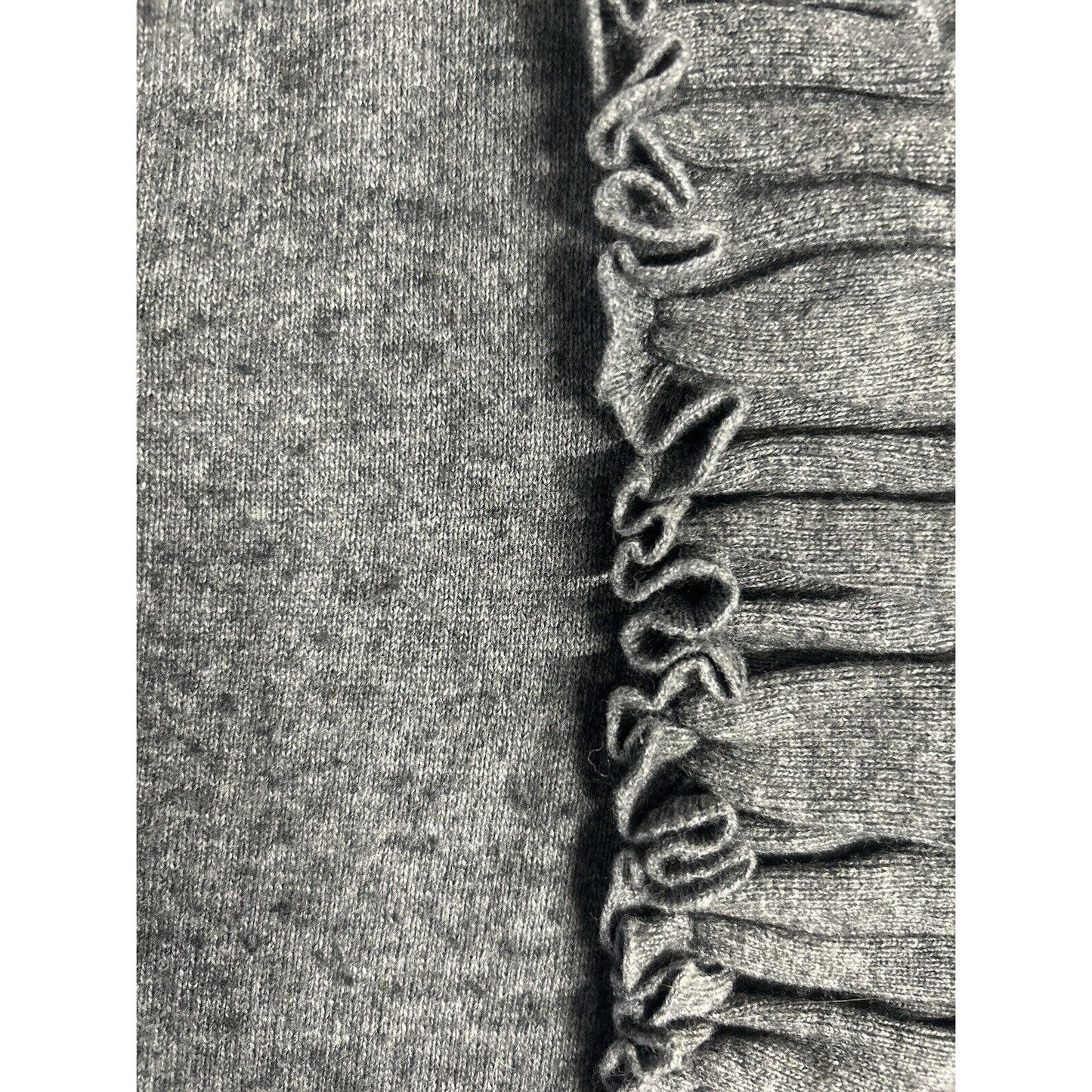 Anthropologie Tabitha Gray Ruffled Tight Knit 3/4 Sleeve Cardigan Size Medium M