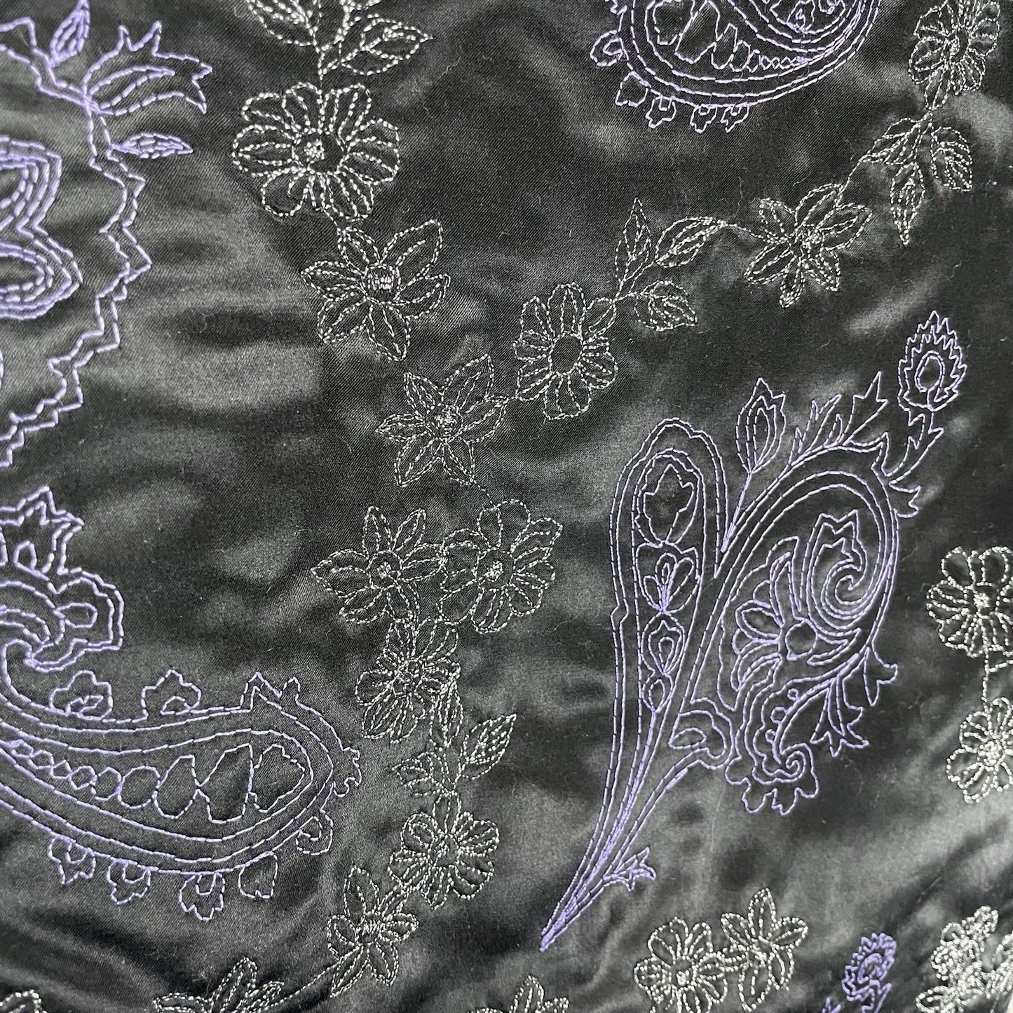 Chico’s Black & Purple Silk Blend Metallic Embroidered Zipped Vest Size 2 US 12
