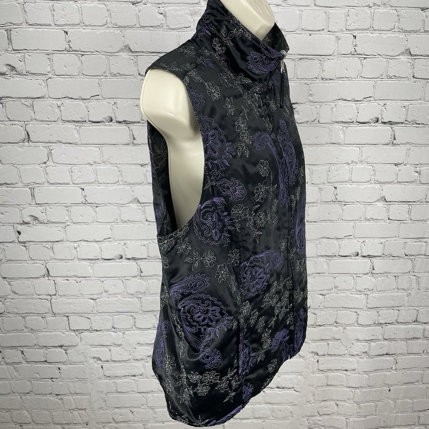 Chico’s Black & Purple Silk Blend Metallic Embroidered Zipped Vest Size 2 US 12