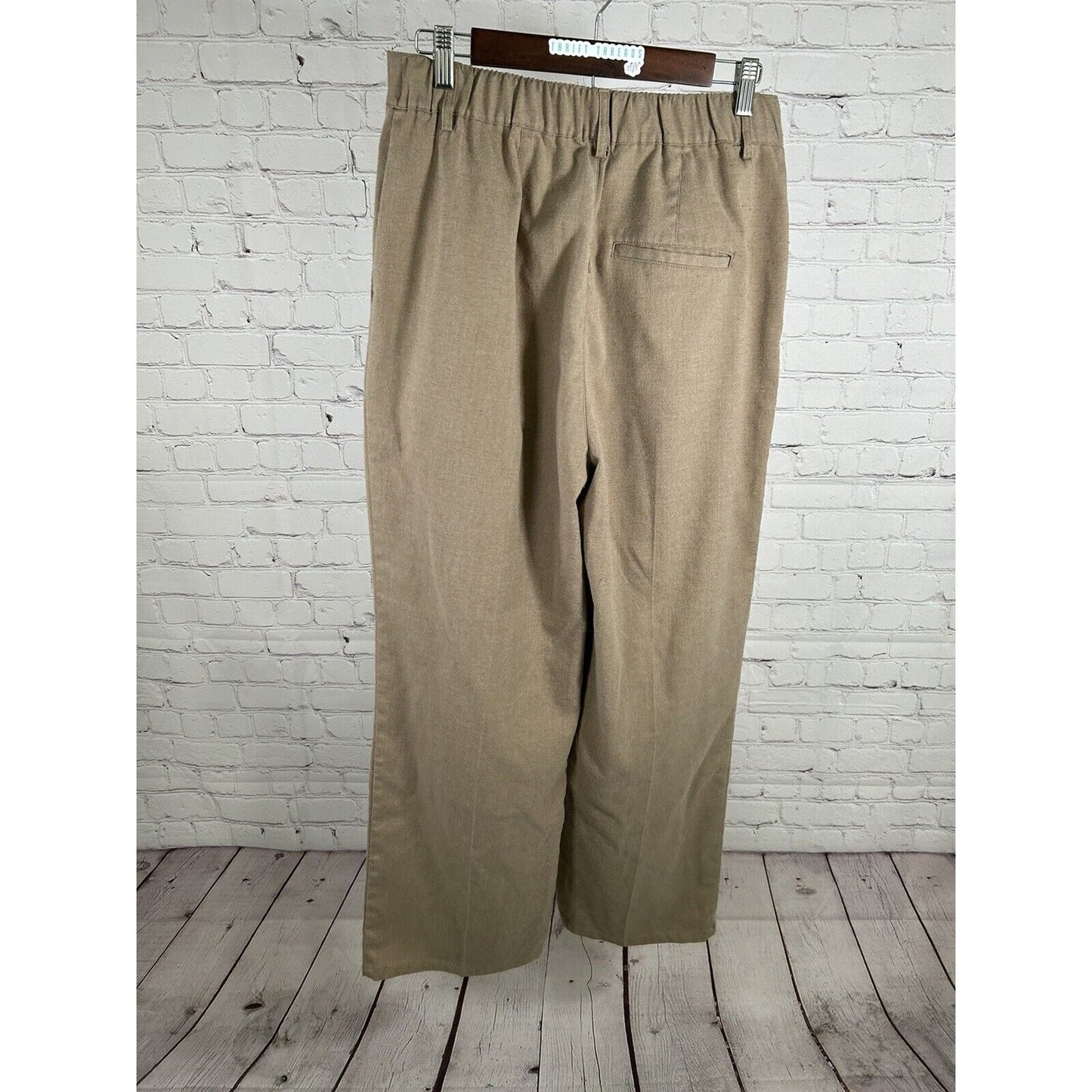Urban Outfitters Tan High Rise Pleated Front Trouser Pants Size L (31 x 29)
