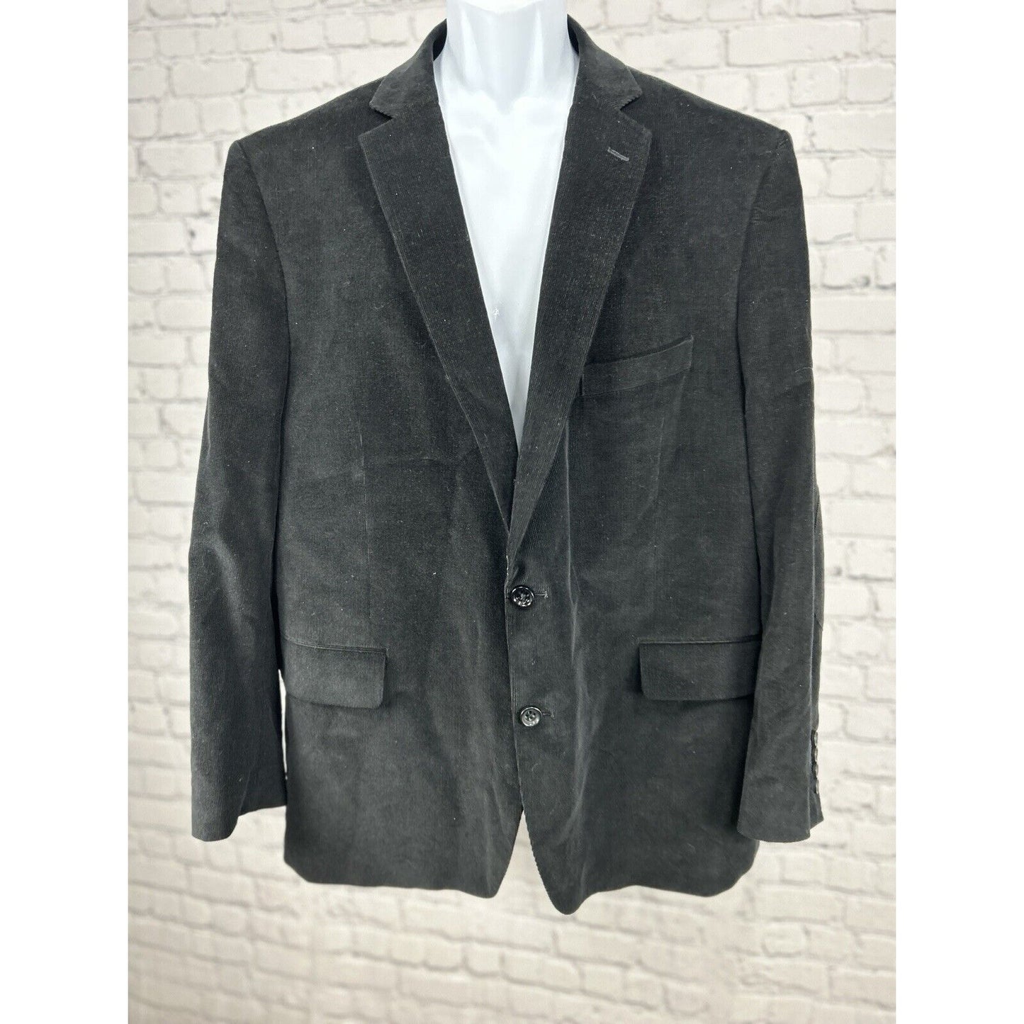 Stafford Black Corduroy Classic Fit Two Button Double Vented Sport Coat Size 48R