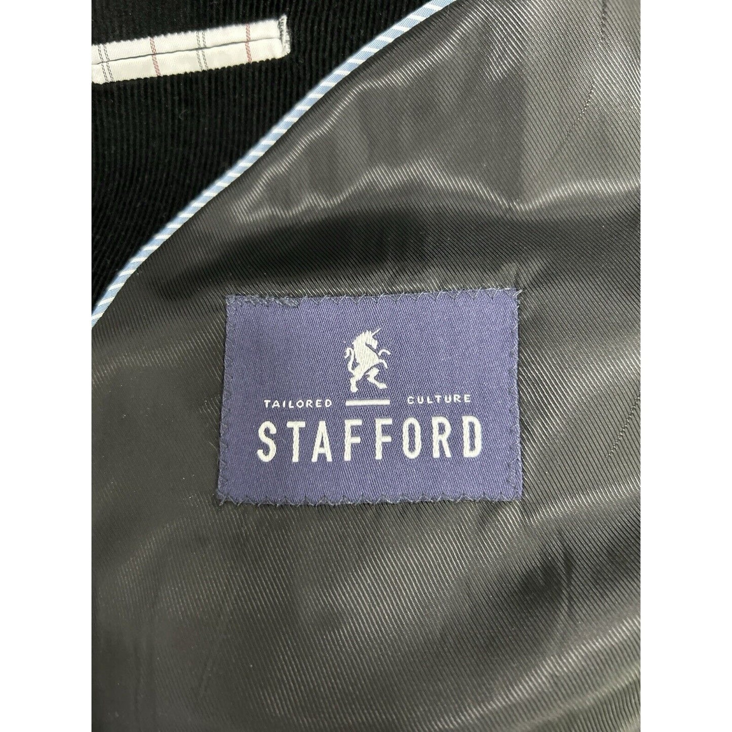 Stafford Black Corduroy Classic Fit Two Button Double Vented Sport Coat Size 48R