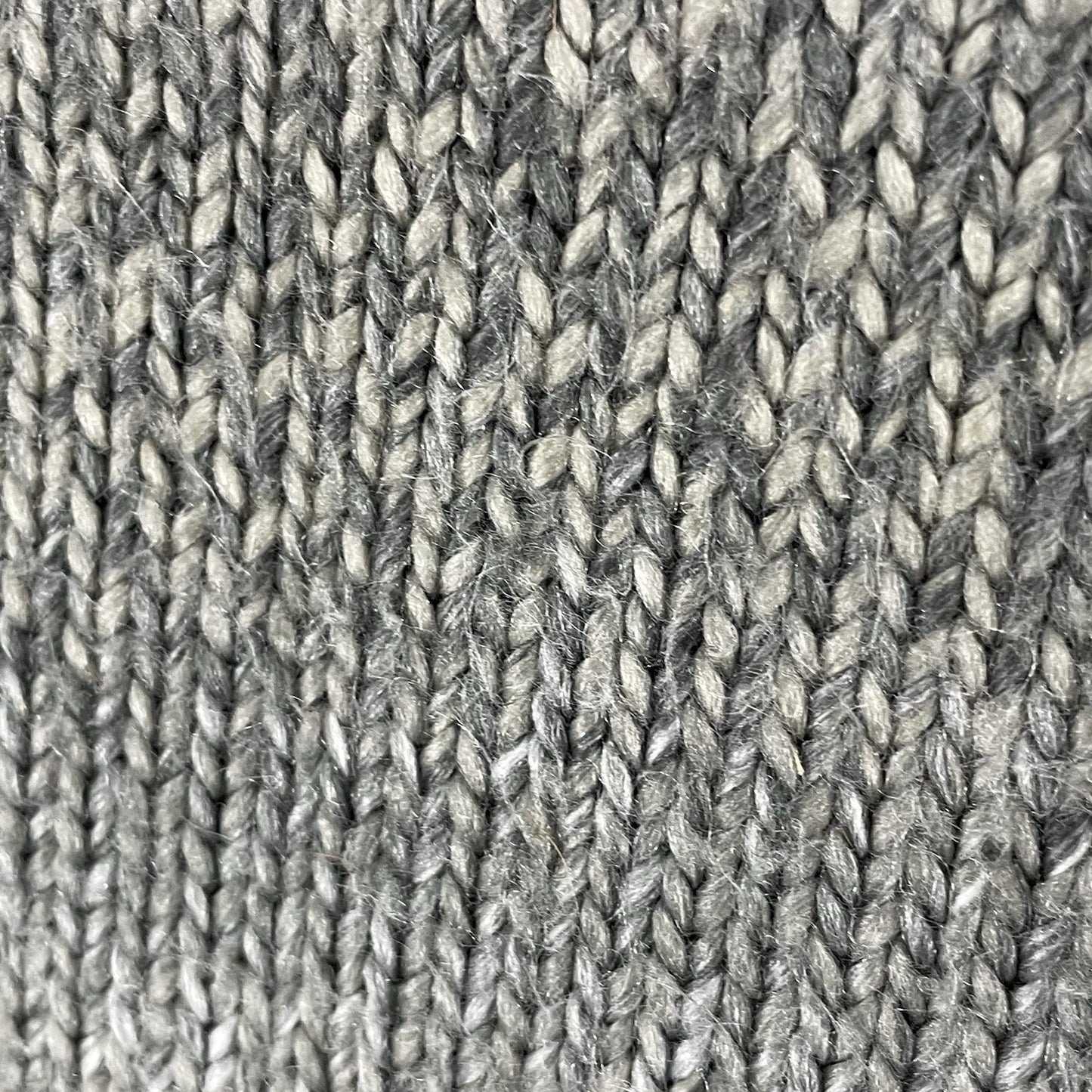 prAna Grey Cable Knit V Neck Raglan Sleeve Pullover Sweater Size Small S