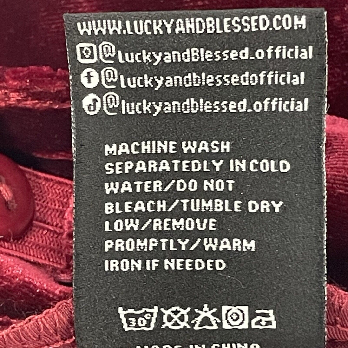 NWT Lucky & Blessed Red Velvet High Waist Flare Fit Butt Shaping Size 8 (31x34)