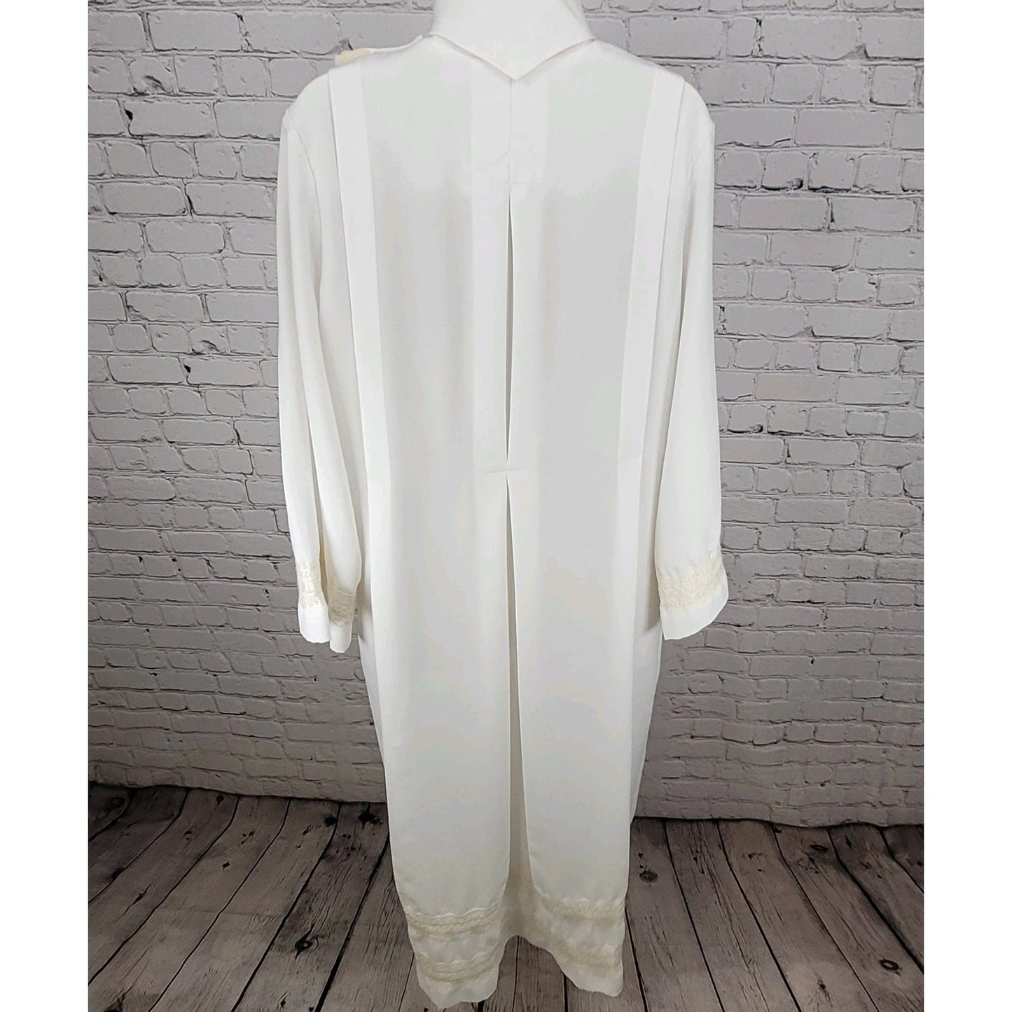 VTG Collegiate Cap & Gown White Lace Trim Clergy Robe Alb USA Made Size 55-42-32