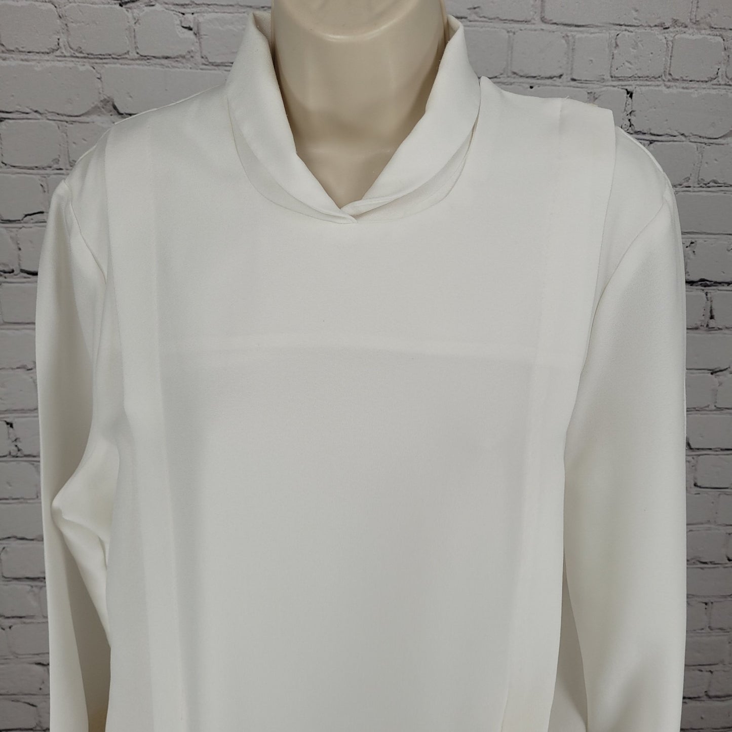 VTG Collegiate Cap & Gown White Lace Trim Clergy Robe Alb USA Made Size 55-42-32