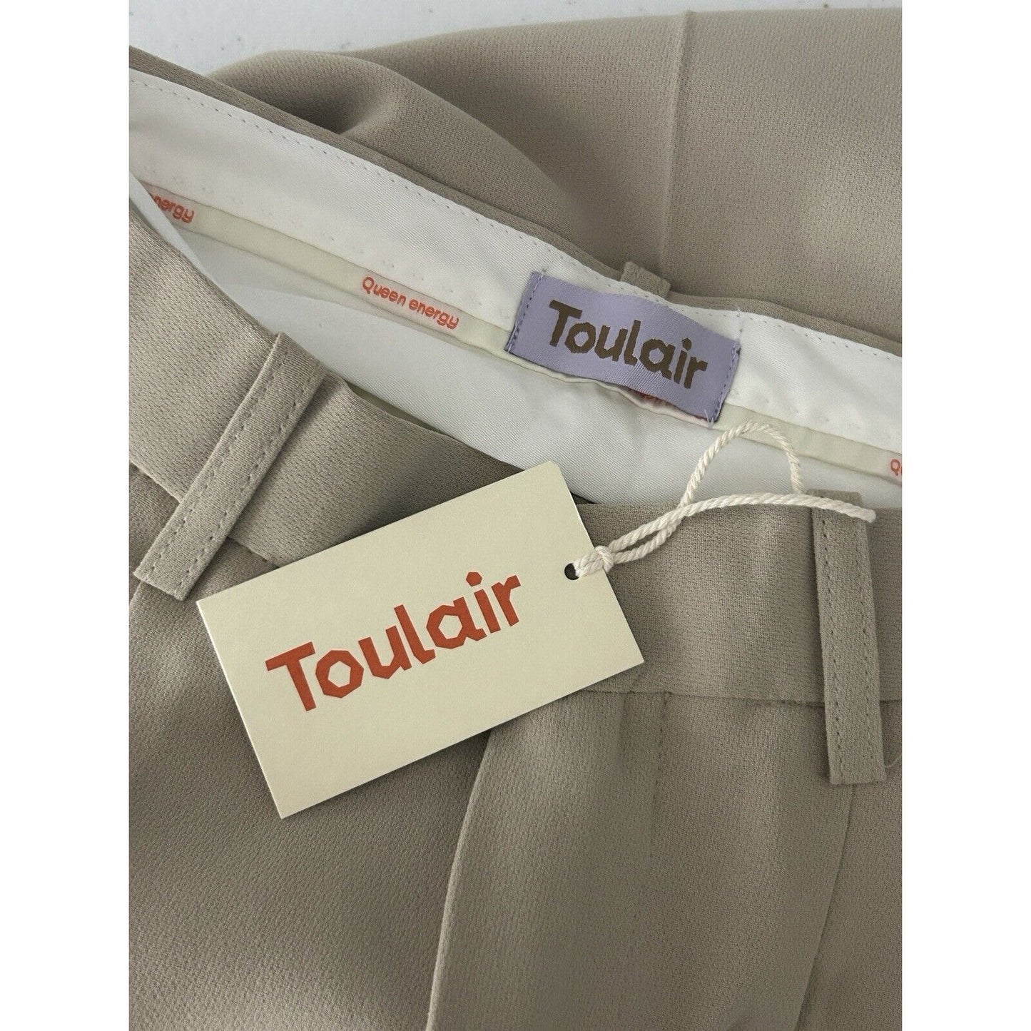 NWT Toulair Beige High Rise Pleated Vritti Trousers Dress Slacks Pants (24X27)