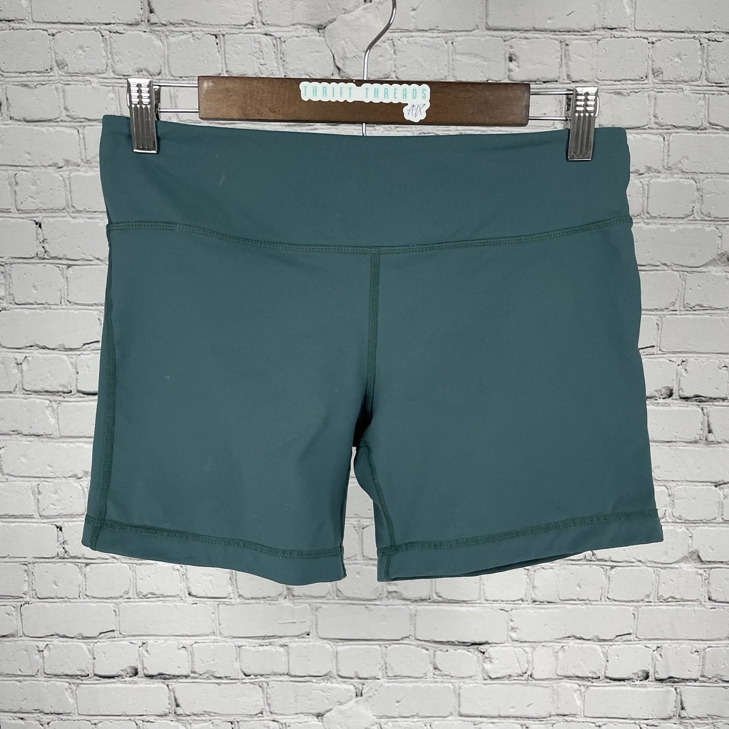 IAB MFG Green Compression Stretch Workout Activewear Shorts Size 8 Medium M