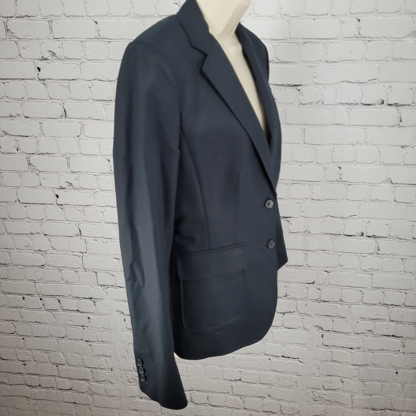 NWT Banana Republic Black Stretch 2 Button Vented Notch Blazer Jacket Size 8