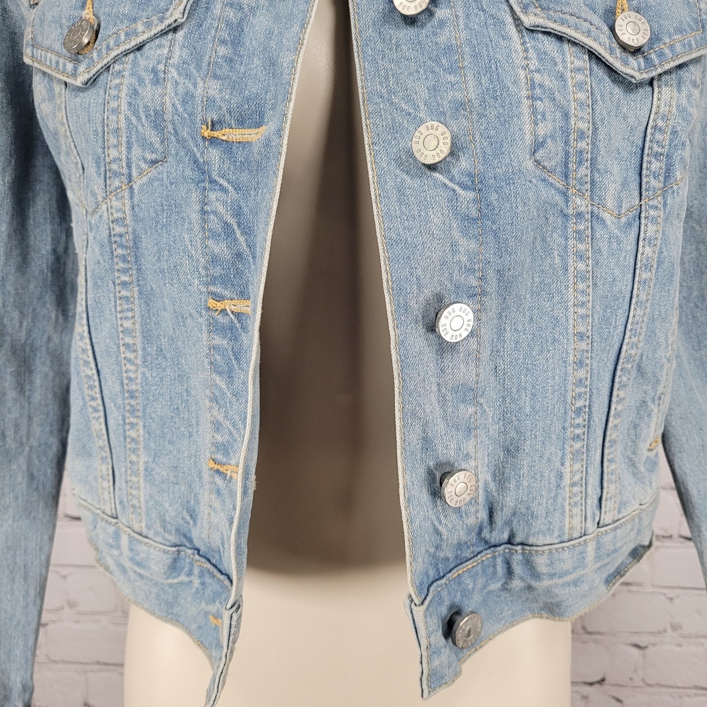 BDG Urban Outfitters Blue Denim 100% Cotton Buttoned Jean Jacket Size Small S