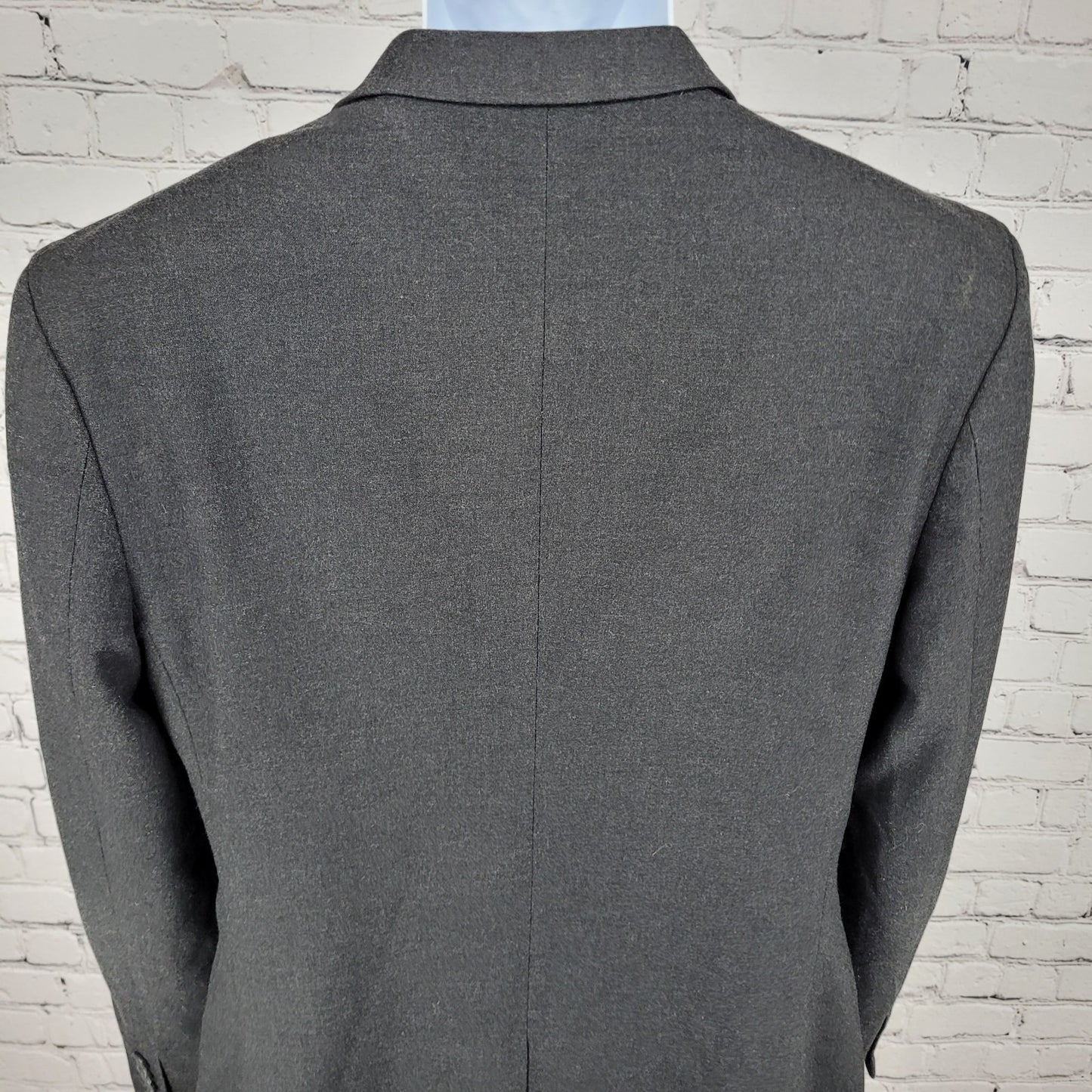 ASOS Grey Slim Fit 2 Button Vented Notch Stretch Blazer Sport Coat 42S *tear
