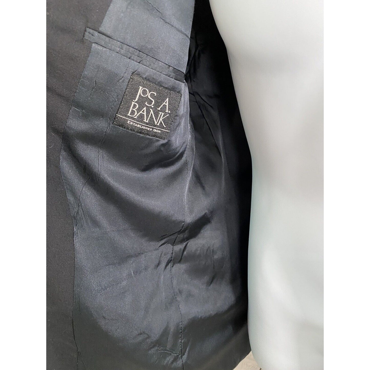 Jos A Bank Gordon Solid Black 100% Wool 2 Button Jacket Blazer 39R