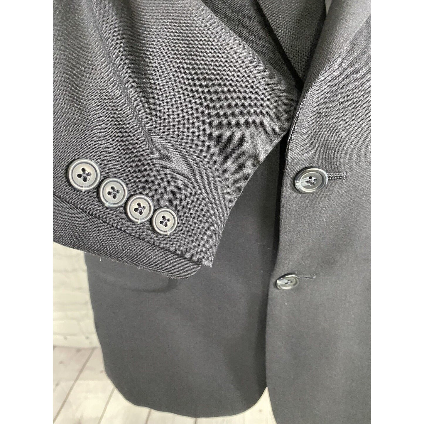 Jos A Bank Gordon Solid Black 100% Wool 2 Button Jacket Blazer 39R