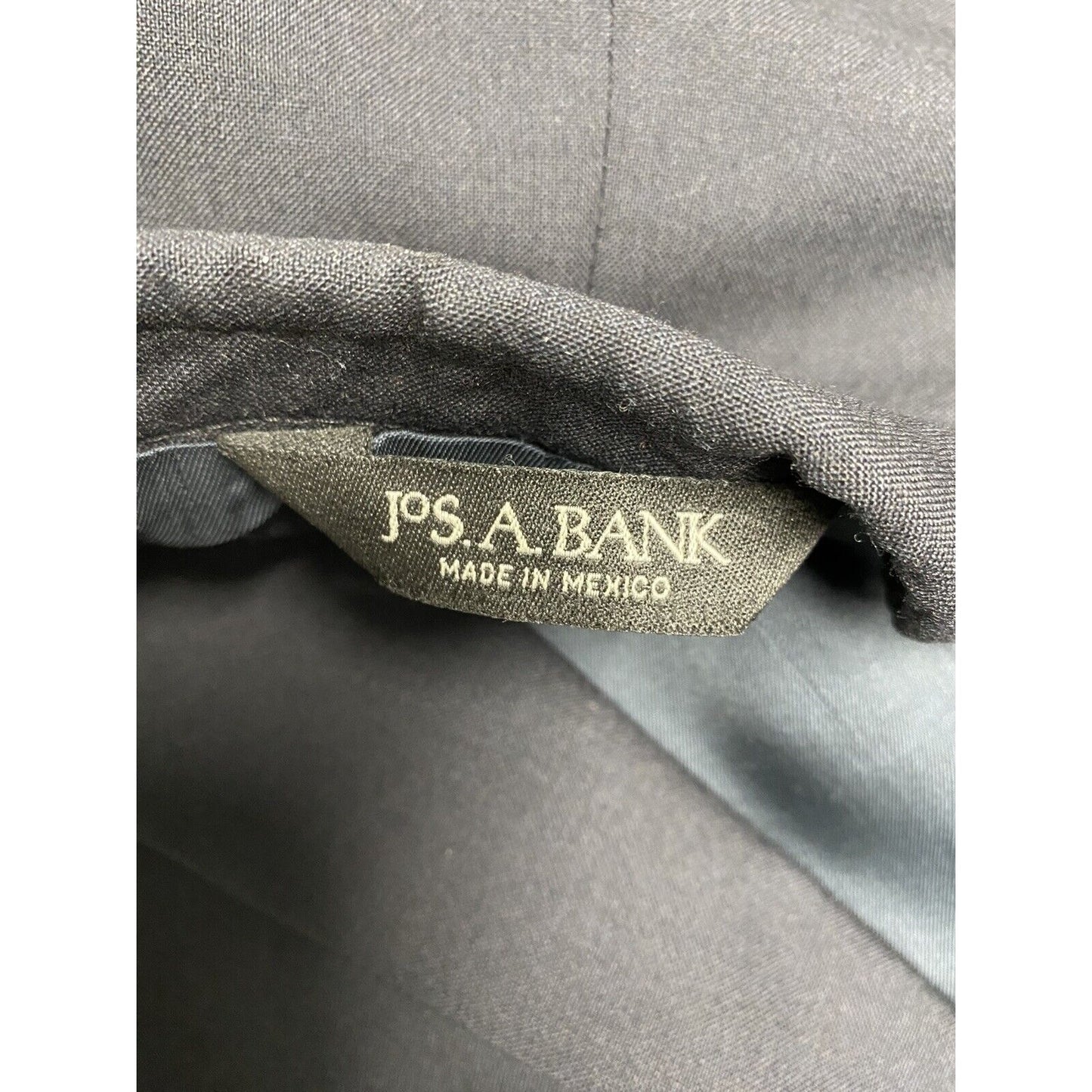 Jos A Bank Gordon Solid Black 100% Wool 2 Button Jacket Blazer 39R