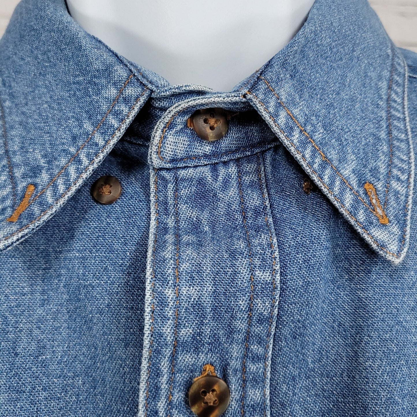Bayer Aspirin Pharmaceuticals Blue Cotton Denim Long Sleeve Button Down Shirt XL