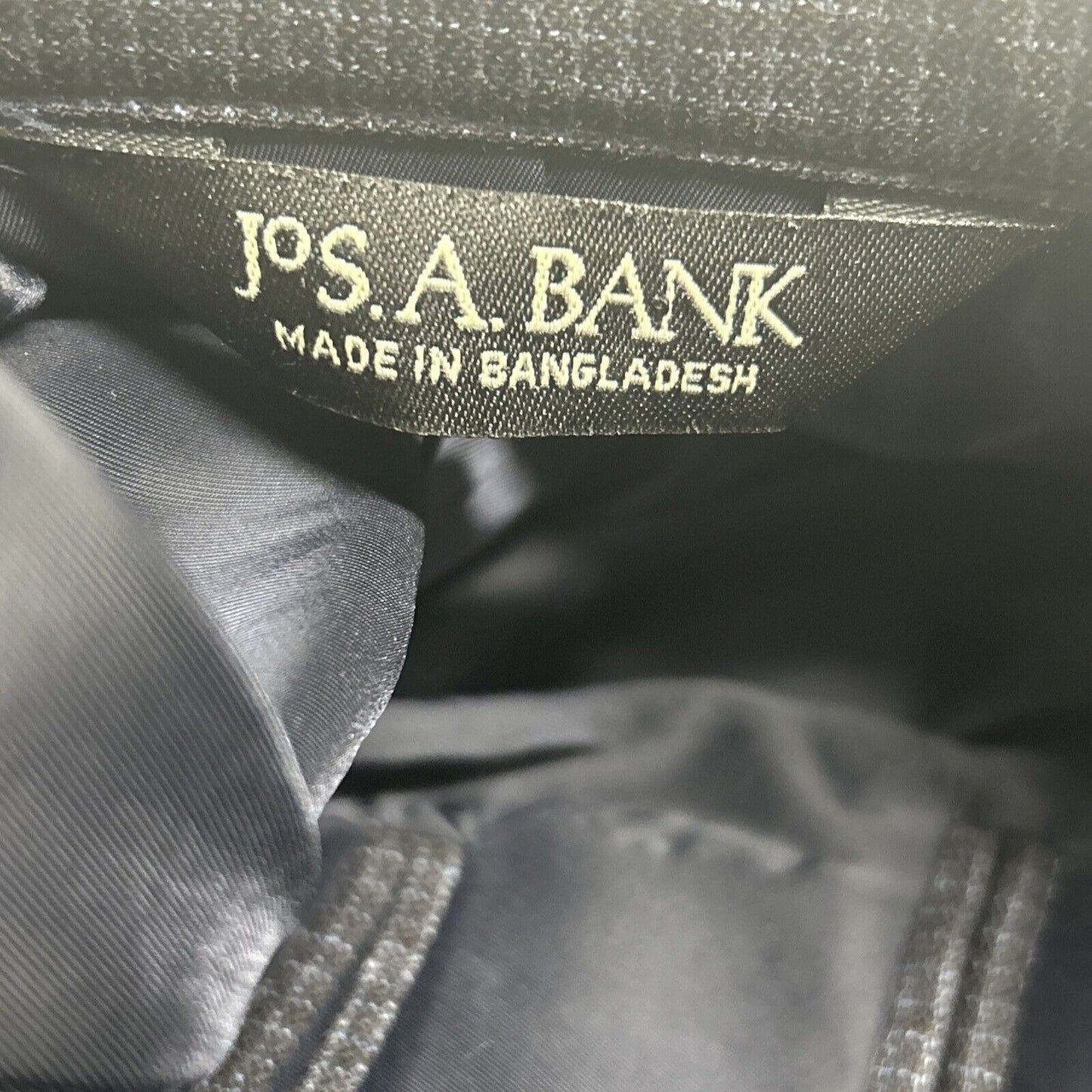 Jos A Bank Navy Blue Graph Check 100% Wool Tailored Fit Men’s Jacket Blazer 38R