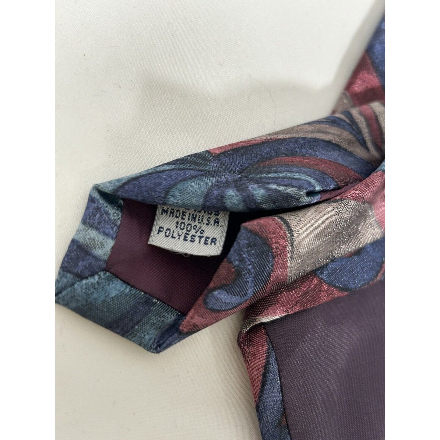 Pierre Cardin Blue Red Geometric Leaf Print Men’s Wide Necktie 57X4