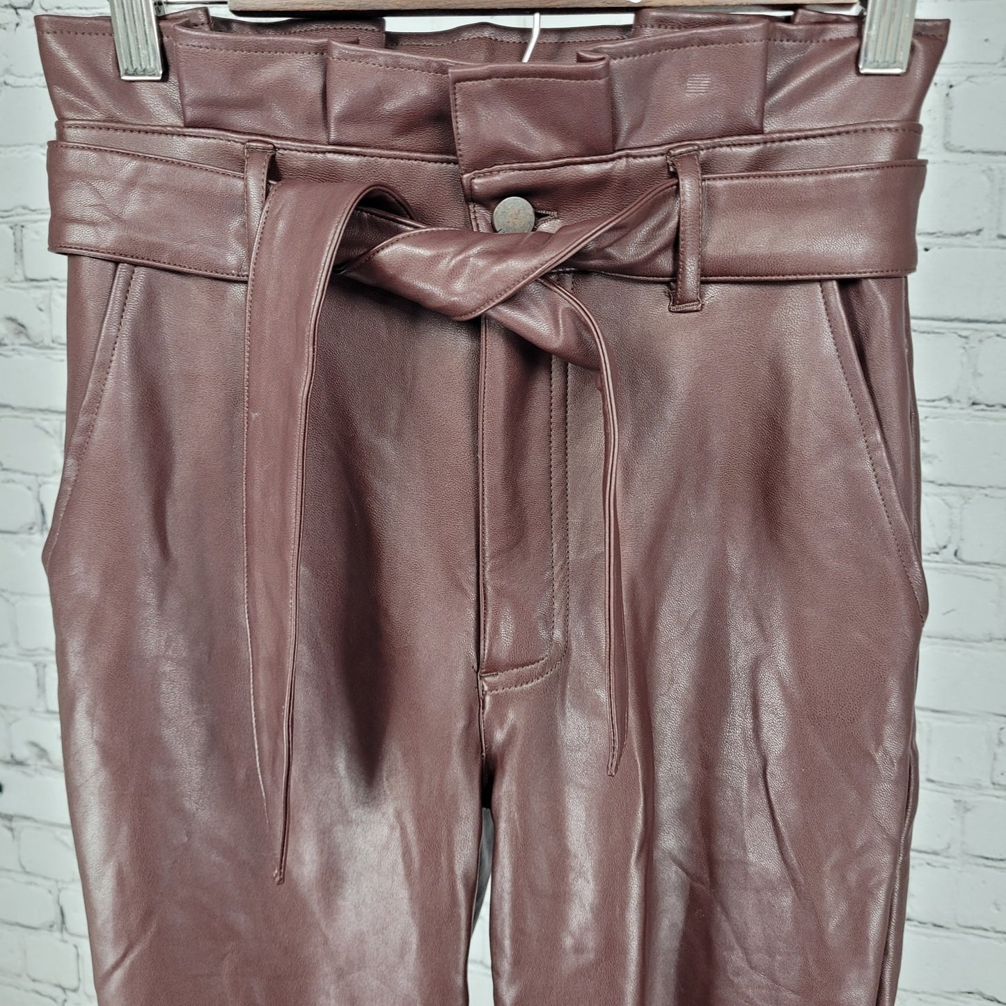 Abercrombie & Fitch Brown Faux Leather Stretch Paperbag Pants Size XS (24x26)