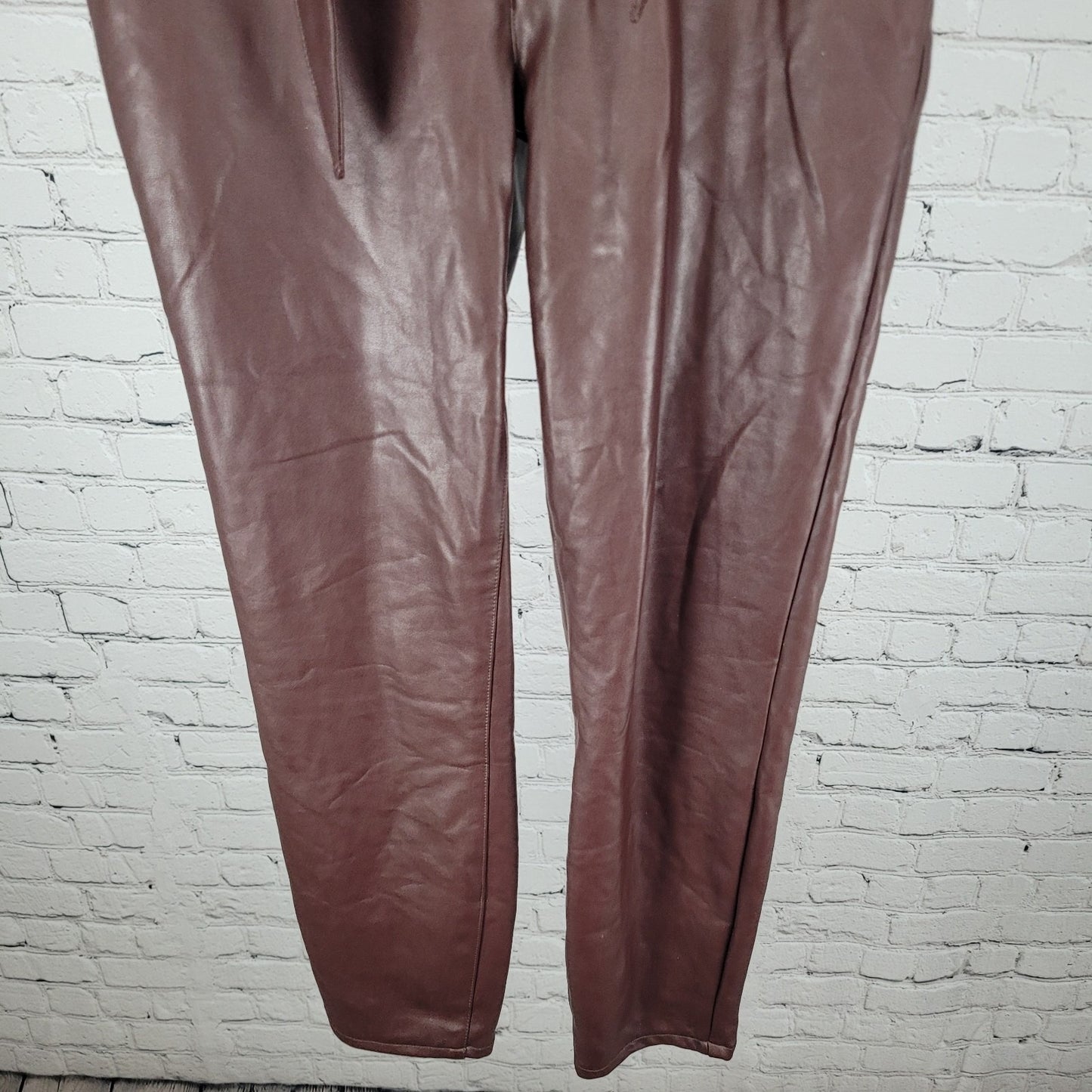 Abercrombie & Fitch Brown Faux Leather Stretch Paperbag Pants Size XS (24x26)