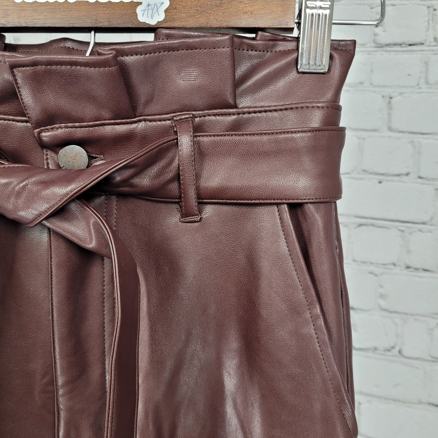 Abercrombie & Fitch Brown Faux Leather Stretch Paperbag Pants Size XS (24x26)