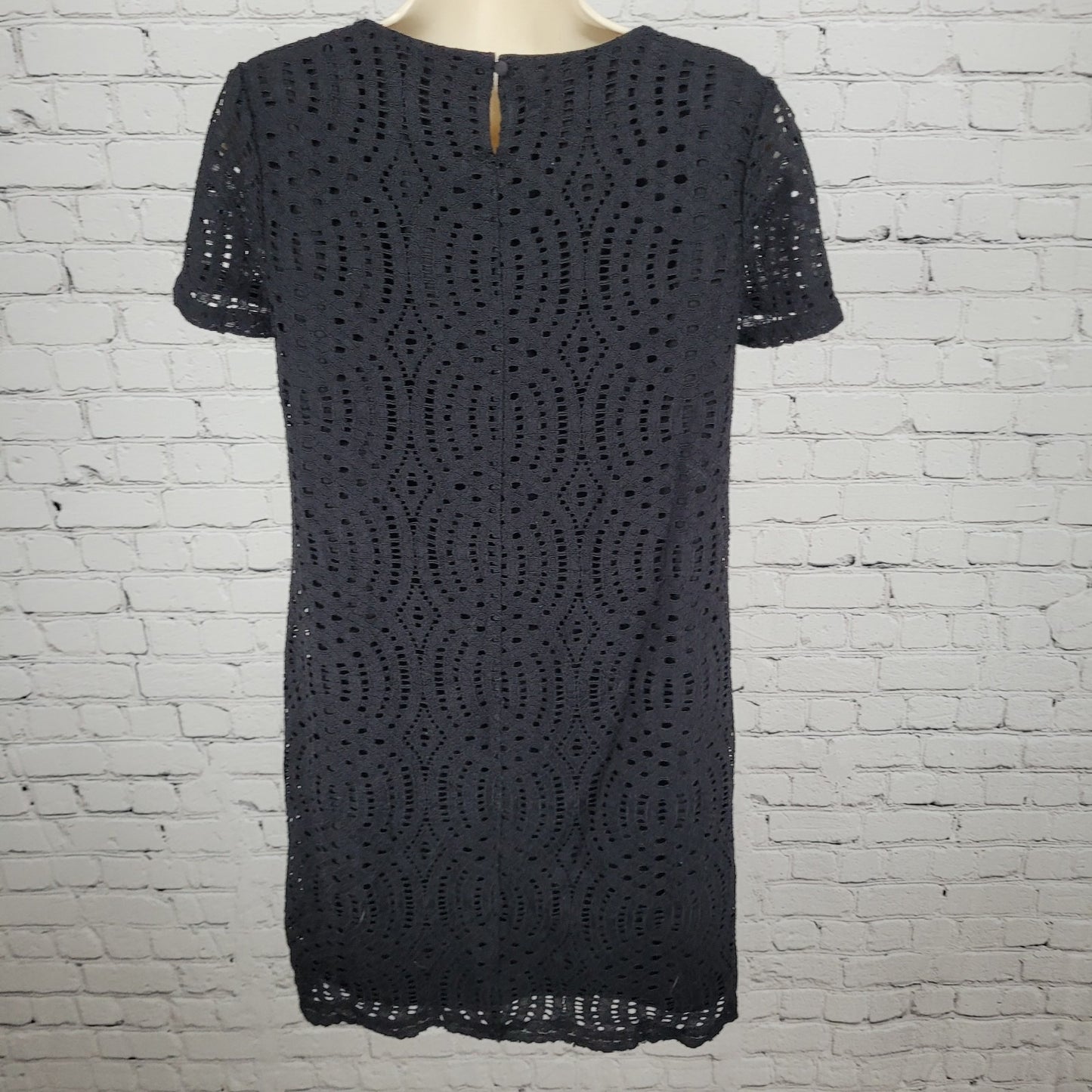 J.CREW Black Eyelet Embroidered Overlay Short Sleeve Lined Dress Size 2