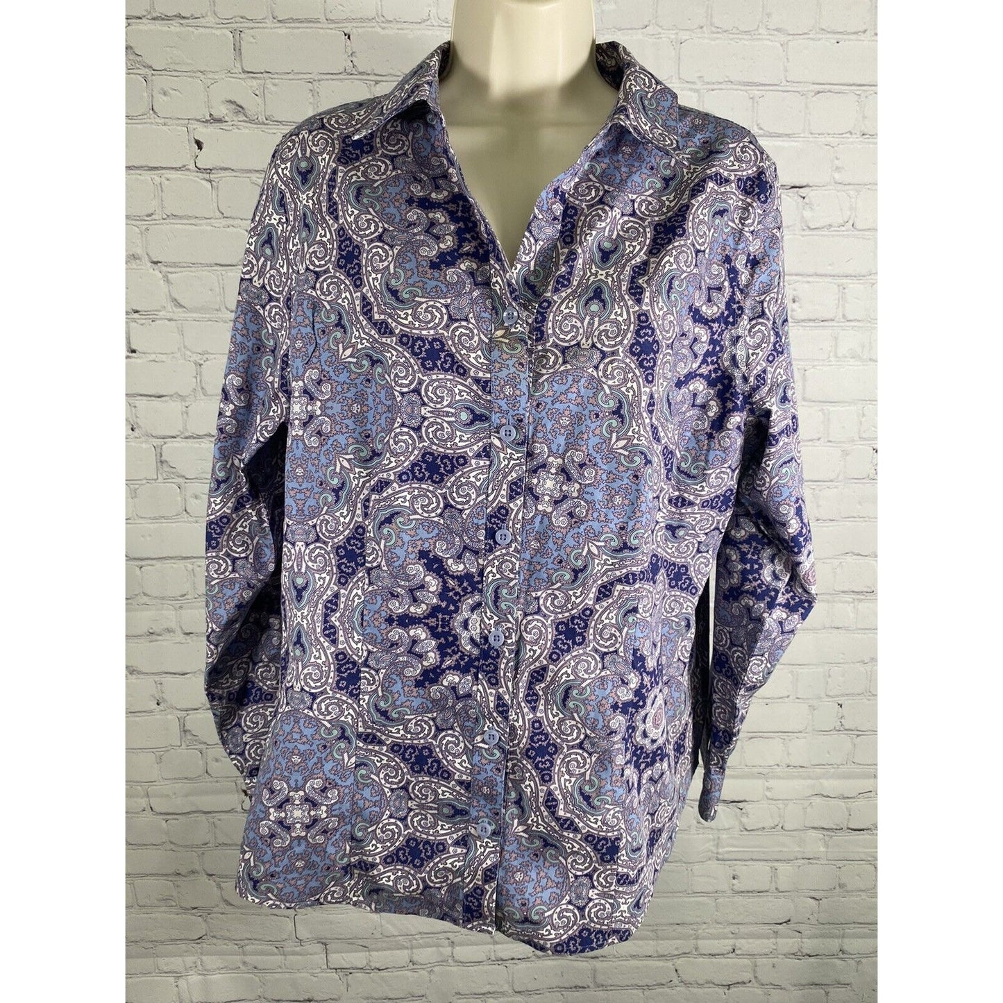 Chicos Purple White Blue Paisley Long Sleeve Collared Button Up Blouse Womens M