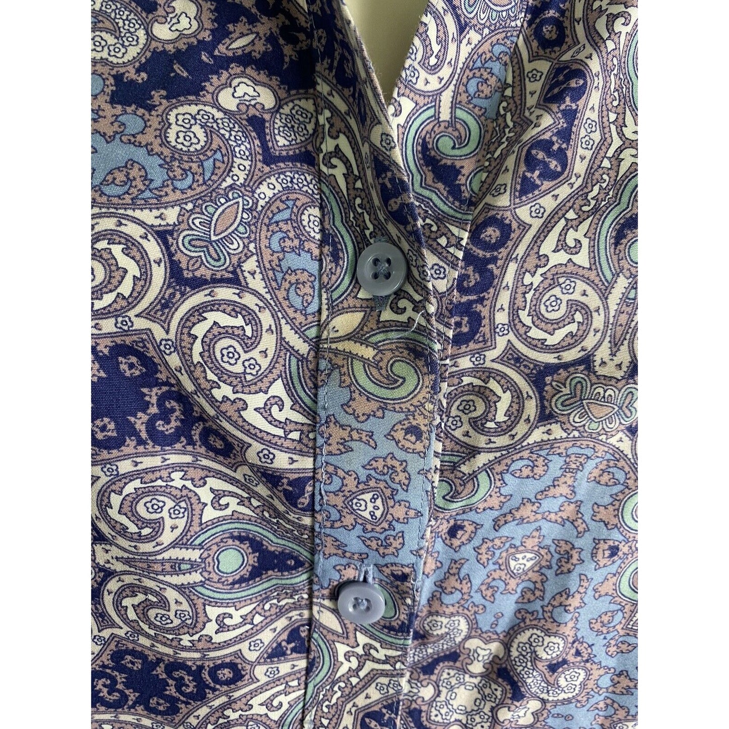 Chicos Purple White Blue Paisley Long Sleeve Collared Button Up Blouse Womens M
