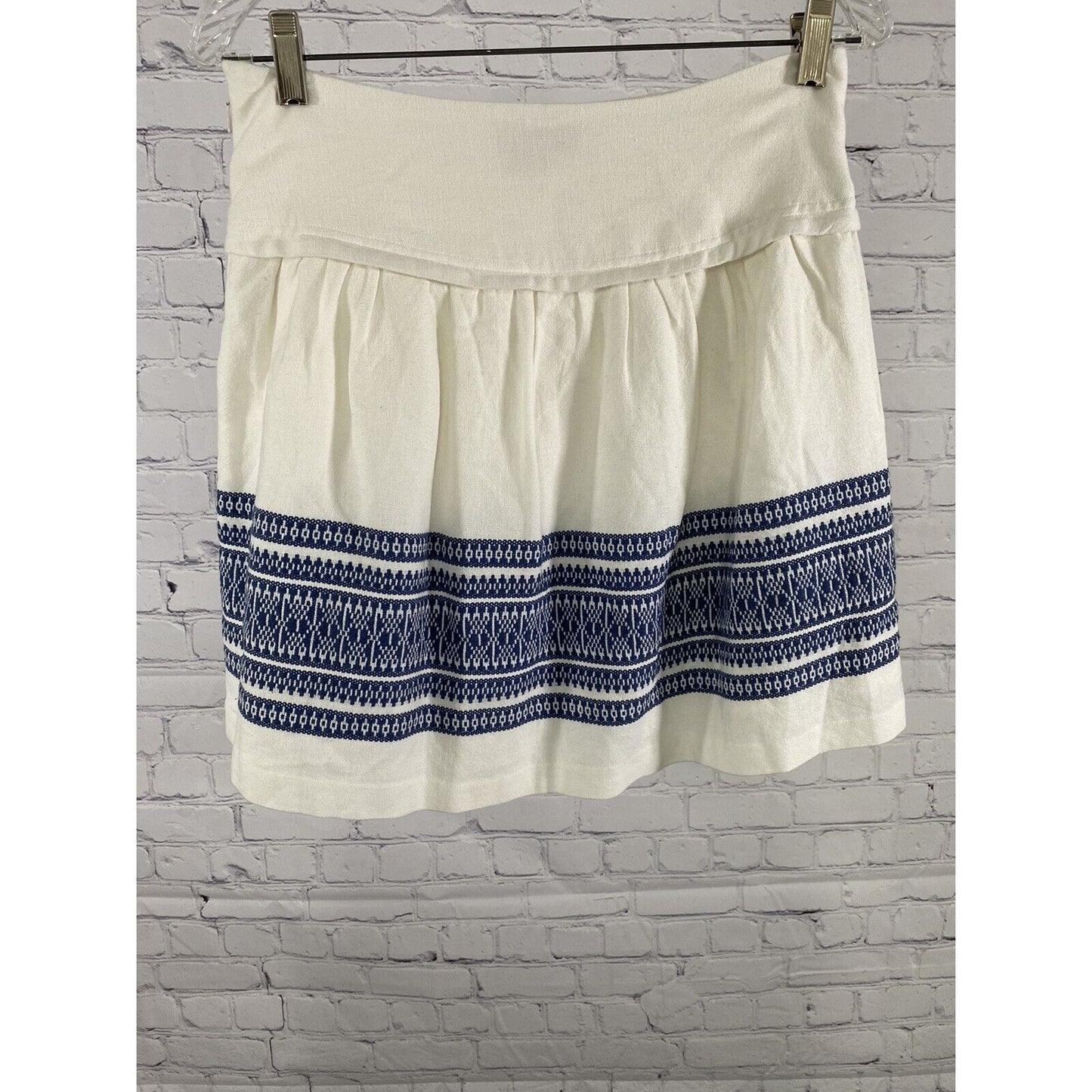 Madewell White Blue Embroidered Pleated Short A Line Skirt Size 2