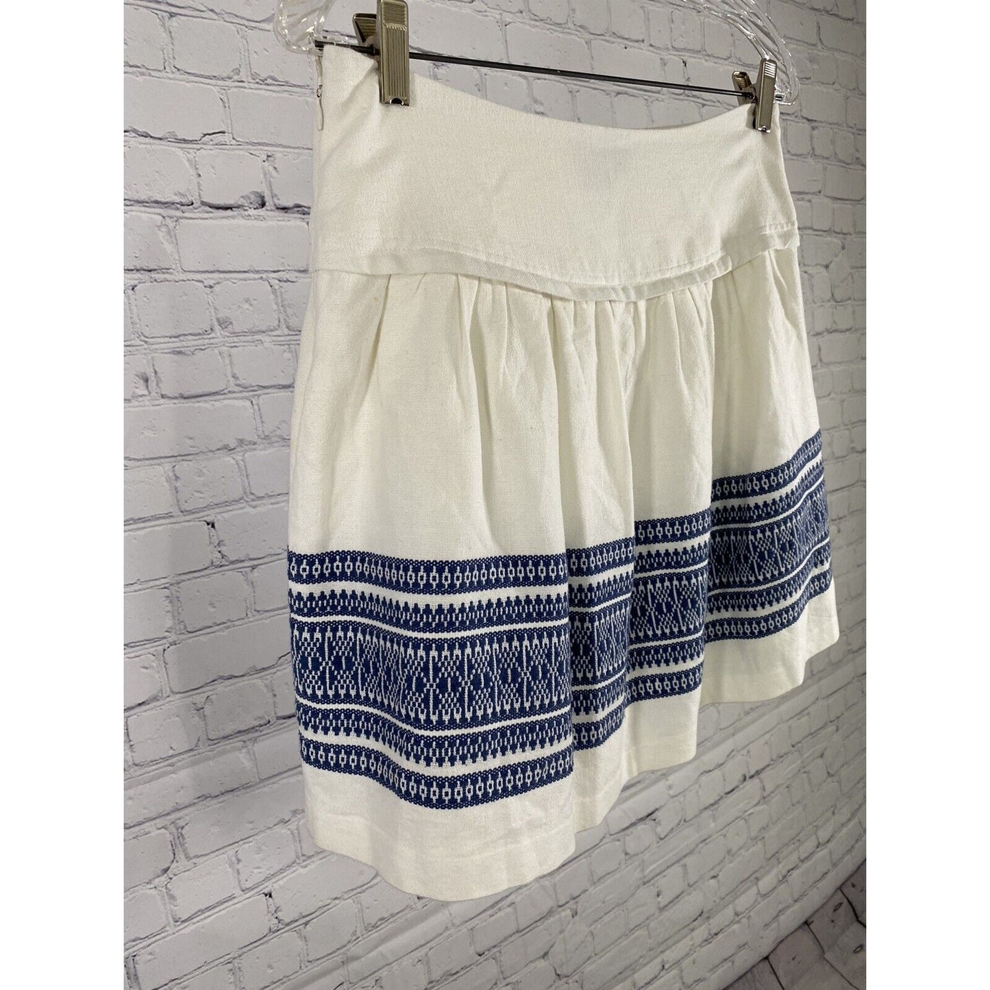 Madewell White Blue Embroidered Pleated Short A Line Skirt Size 2